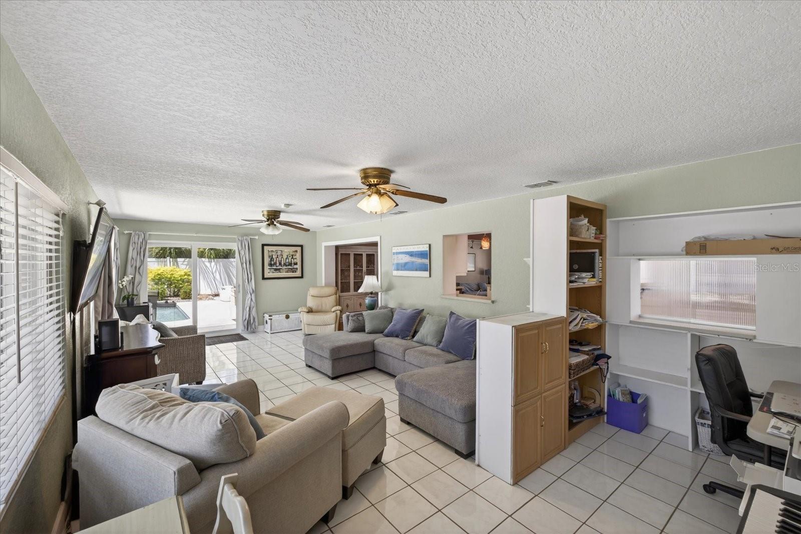 Image 17 of 44 For 3067 Kapok Kove Drive