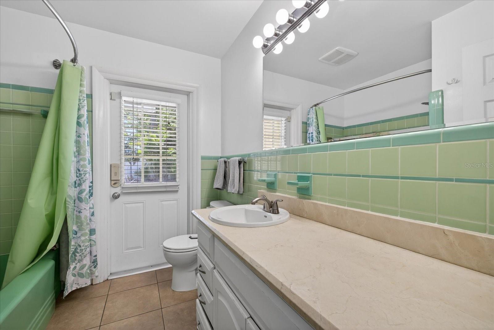 Image 29 of 44 For 3067 Kapok Kove Drive