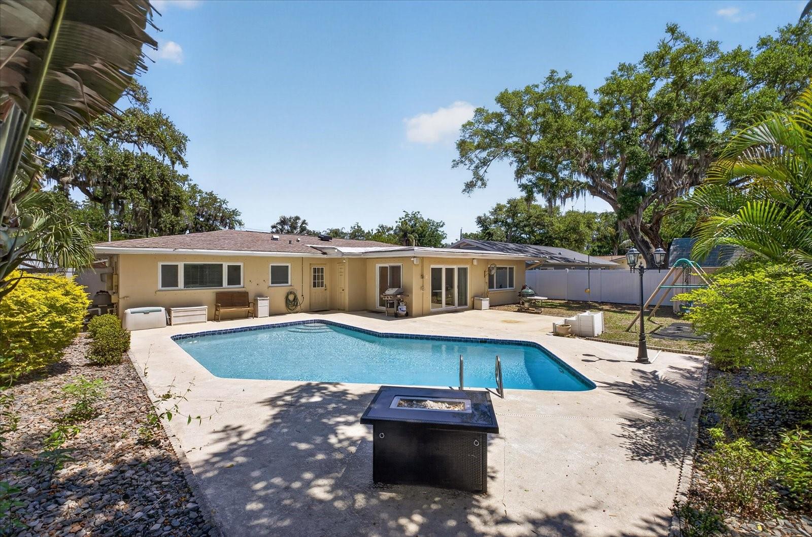 Image 34 of 44 For 3067 Kapok Kove Drive