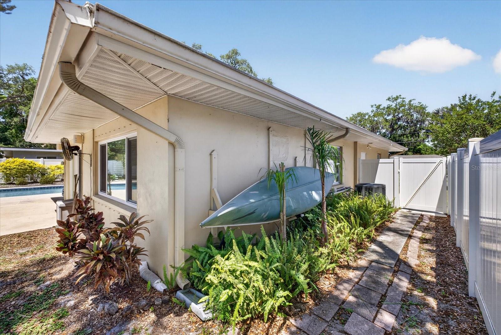 Image 37 of 44 For 3067 Kapok Kove Drive