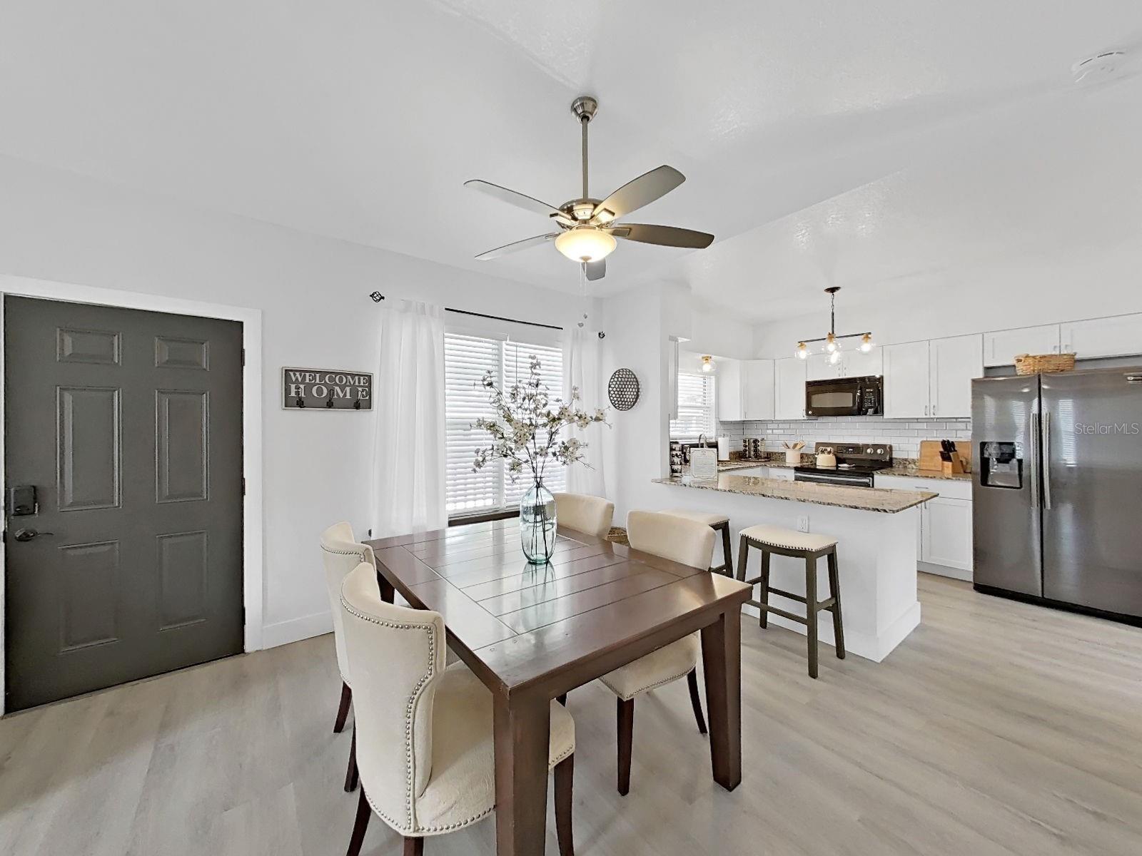 Image 12 of 51 For 1215 Curtis Street