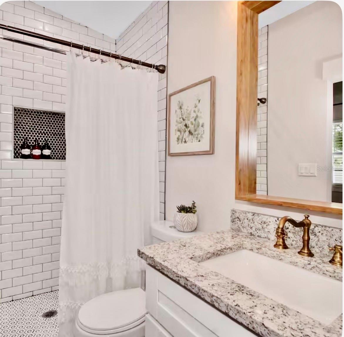 Image 47 of 51 For 1215 Curtis Street