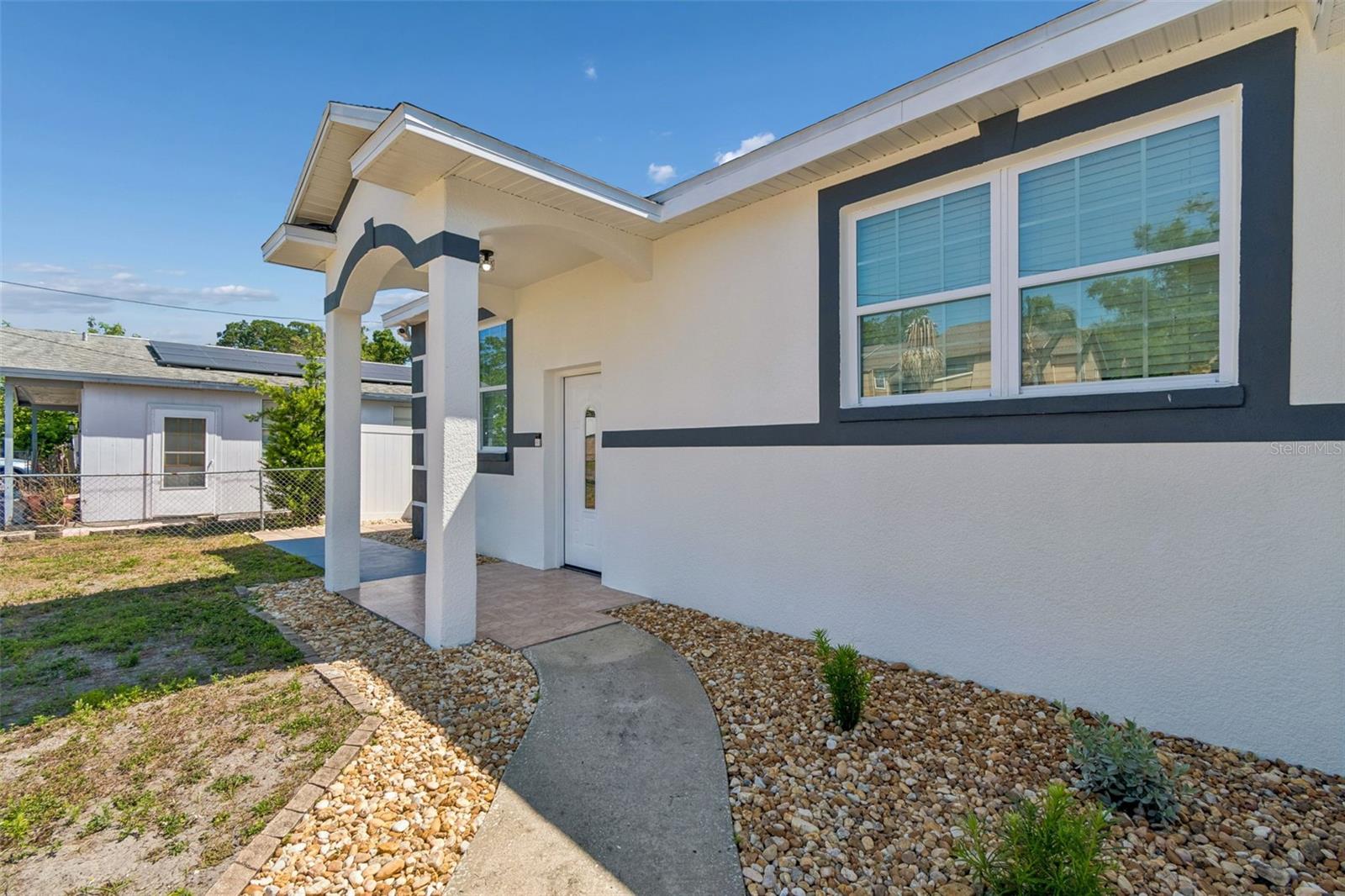 Image 10 of 95 For 5117 Lincoln Avenue