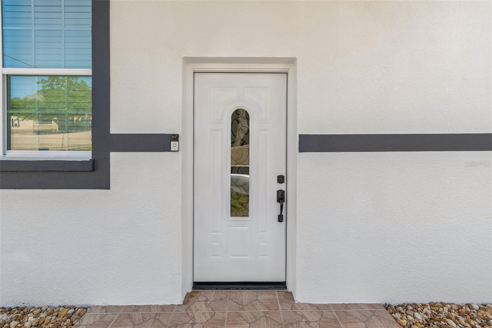 Image 11 of 95 For 5117 Lincoln Avenue