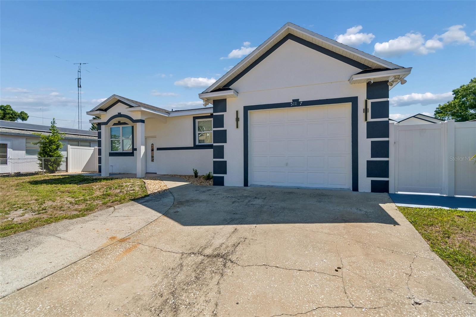 Image 2 of 95 For 5117 Lincoln Avenue