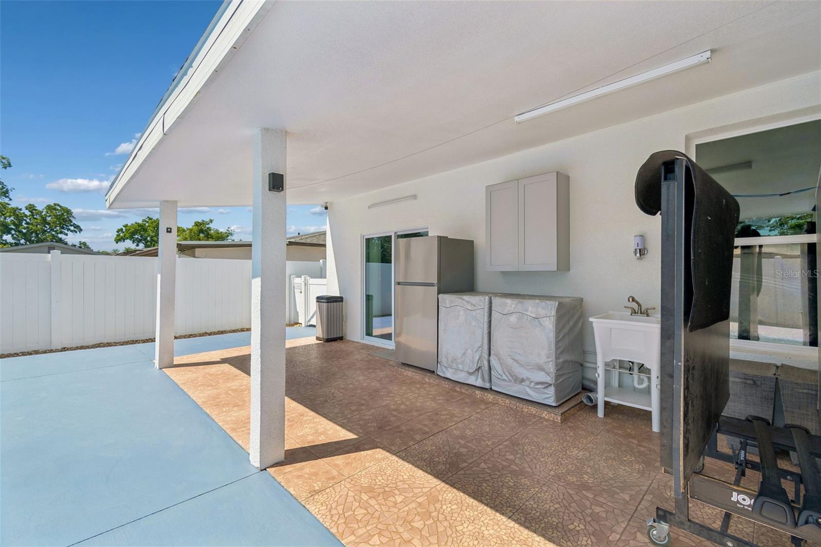 Image 74 of 95 For 5117 Lincoln Avenue