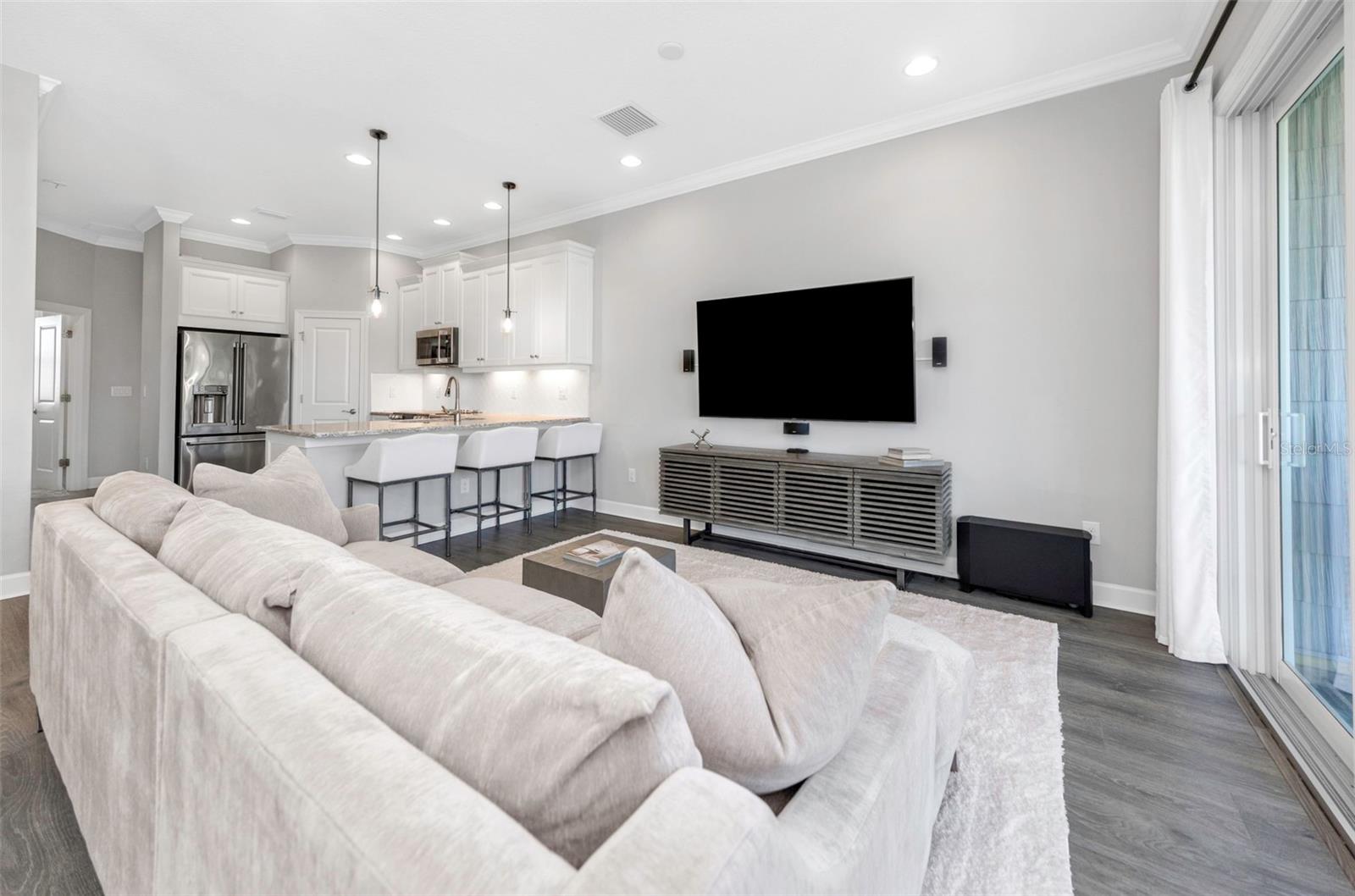 Image 15 of 47 For 4022 Rocky Shores Drive