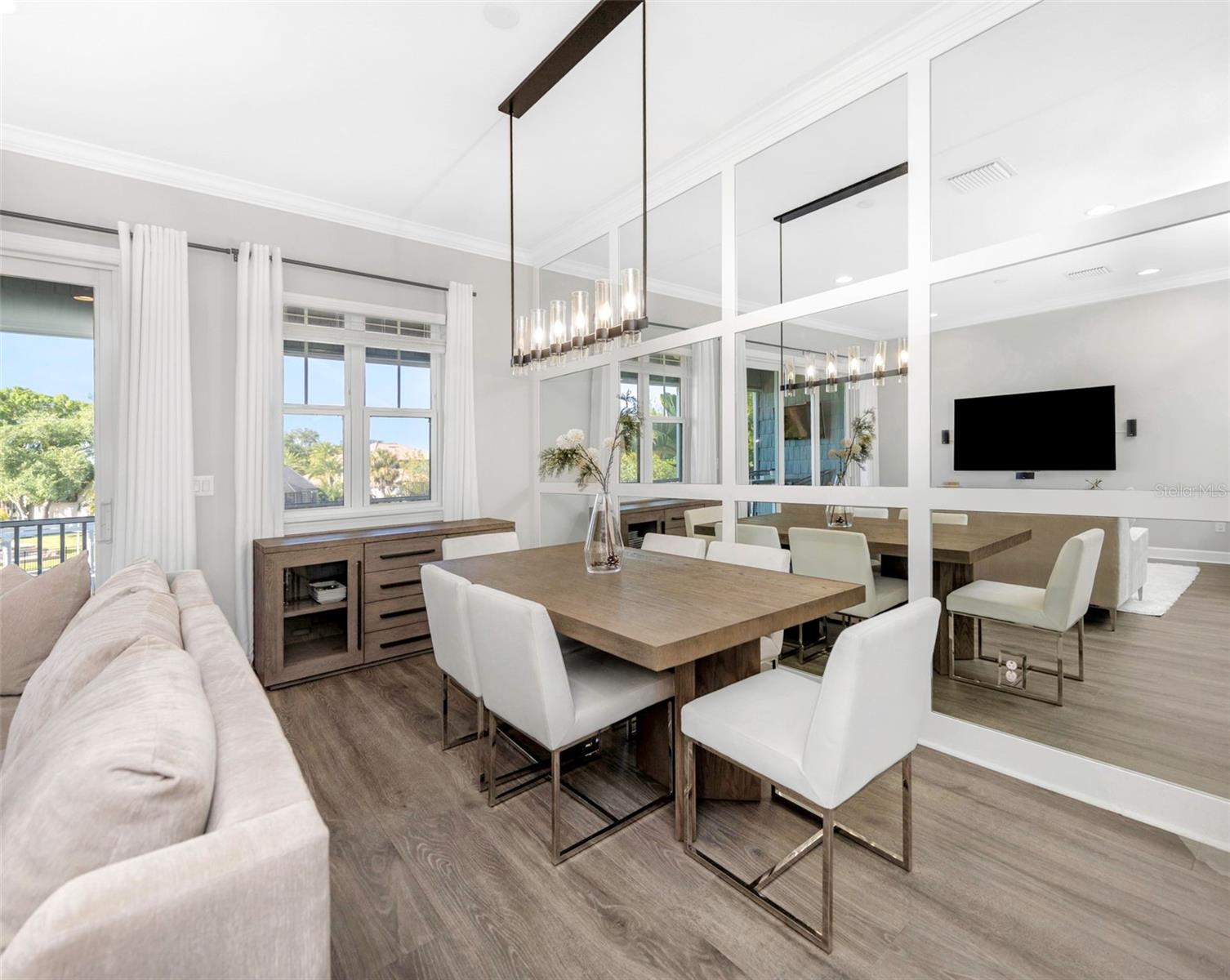 Image 16 of 47 For 4022 Rocky Shores Drive