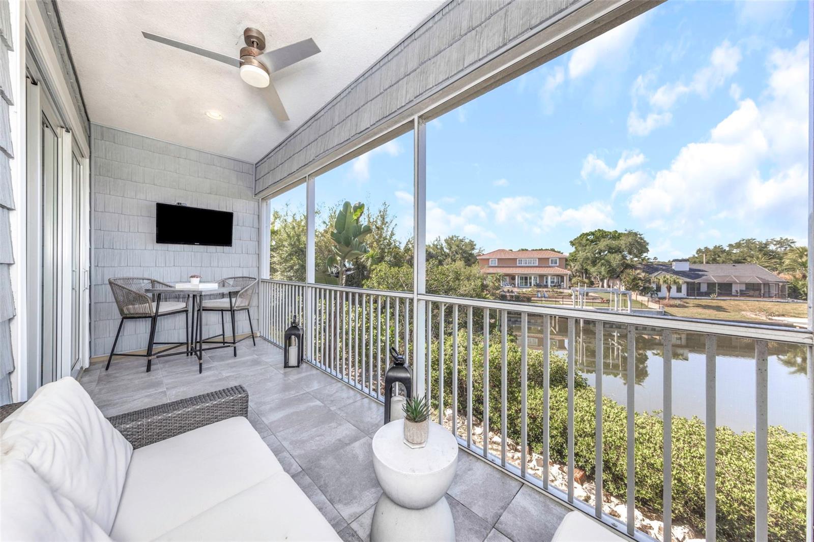 Image 20 of 47 For 4022 Rocky Shores Drive