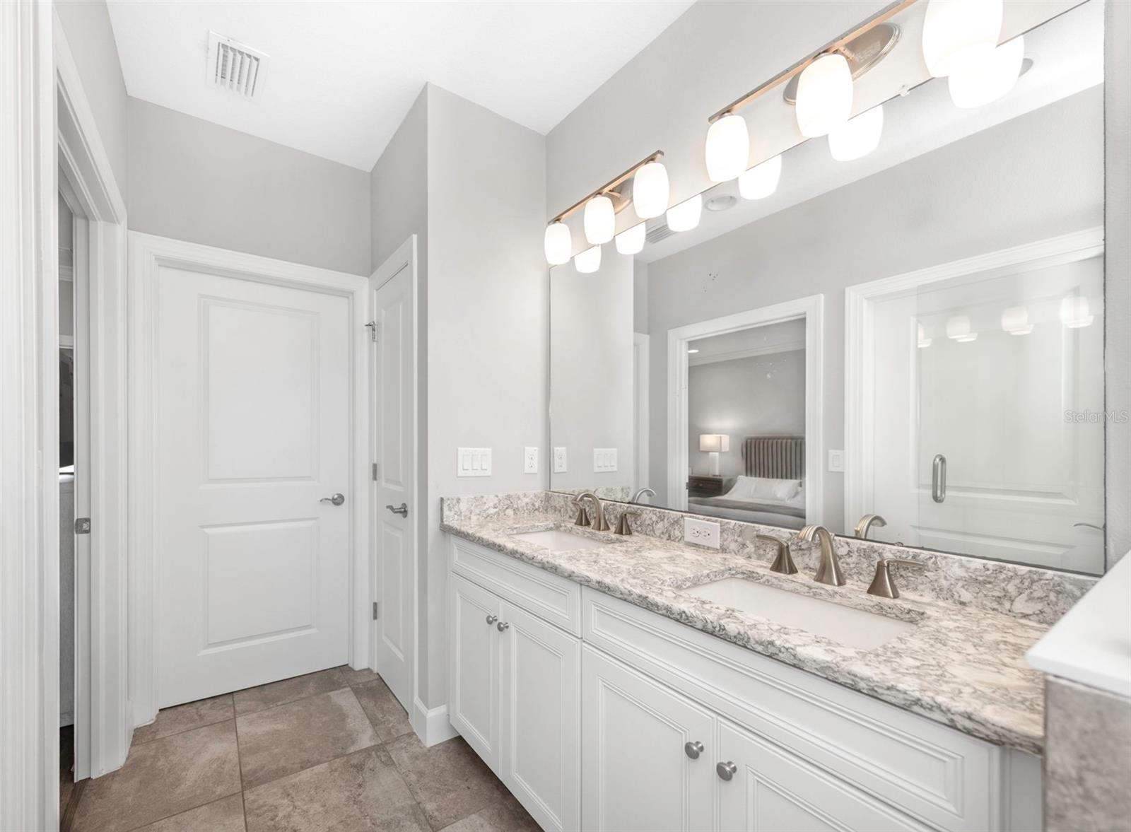 Image 29 of 47 For 4022 Rocky Shores Drive