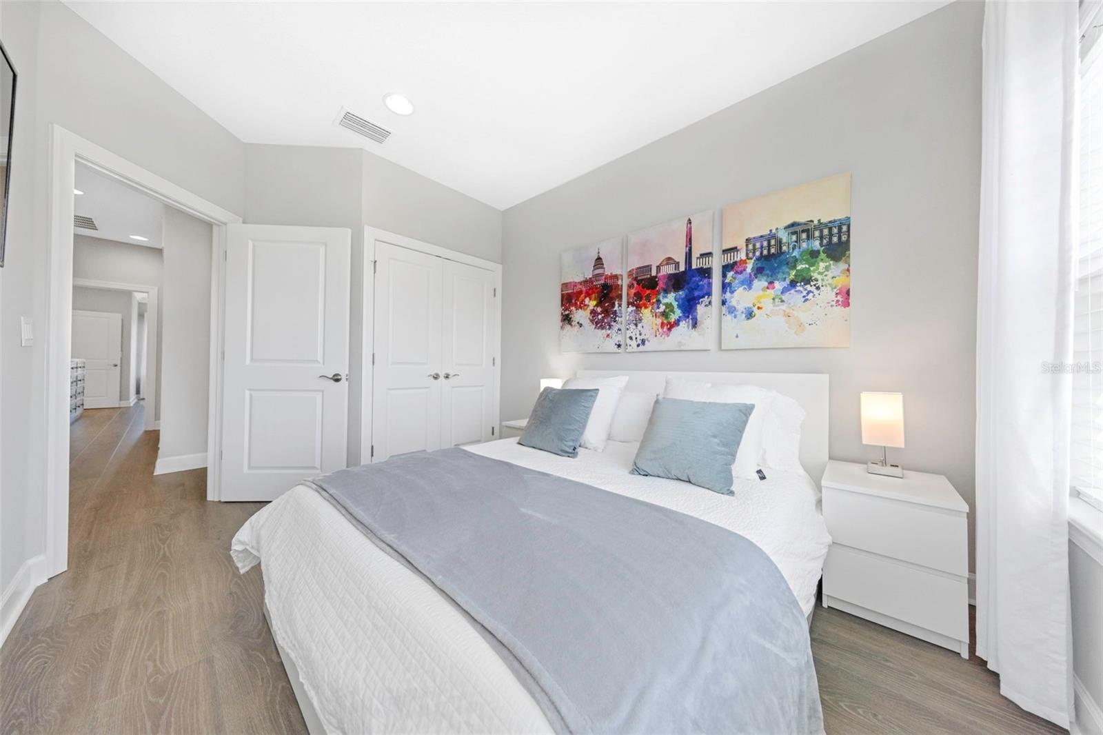 Image 31 of 47 For 4022 Rocky Shores Drive