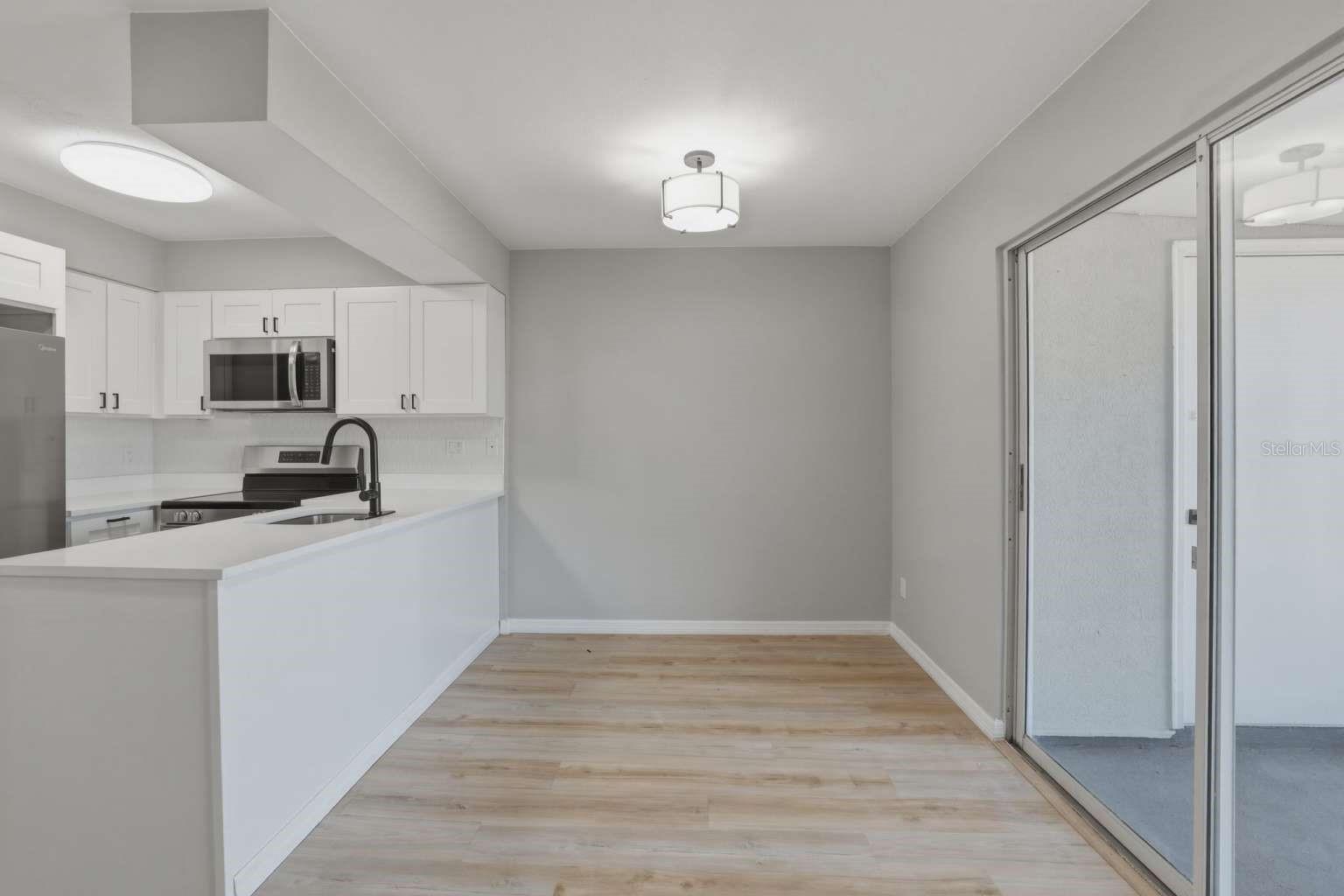 Image 11 of 27 For 6600 121st Avenue 3