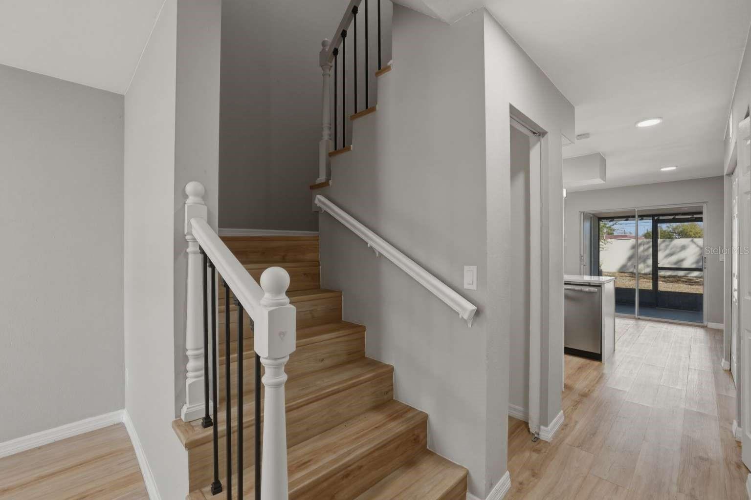 Image 14 of 27 For 6600 121st Avenue 3