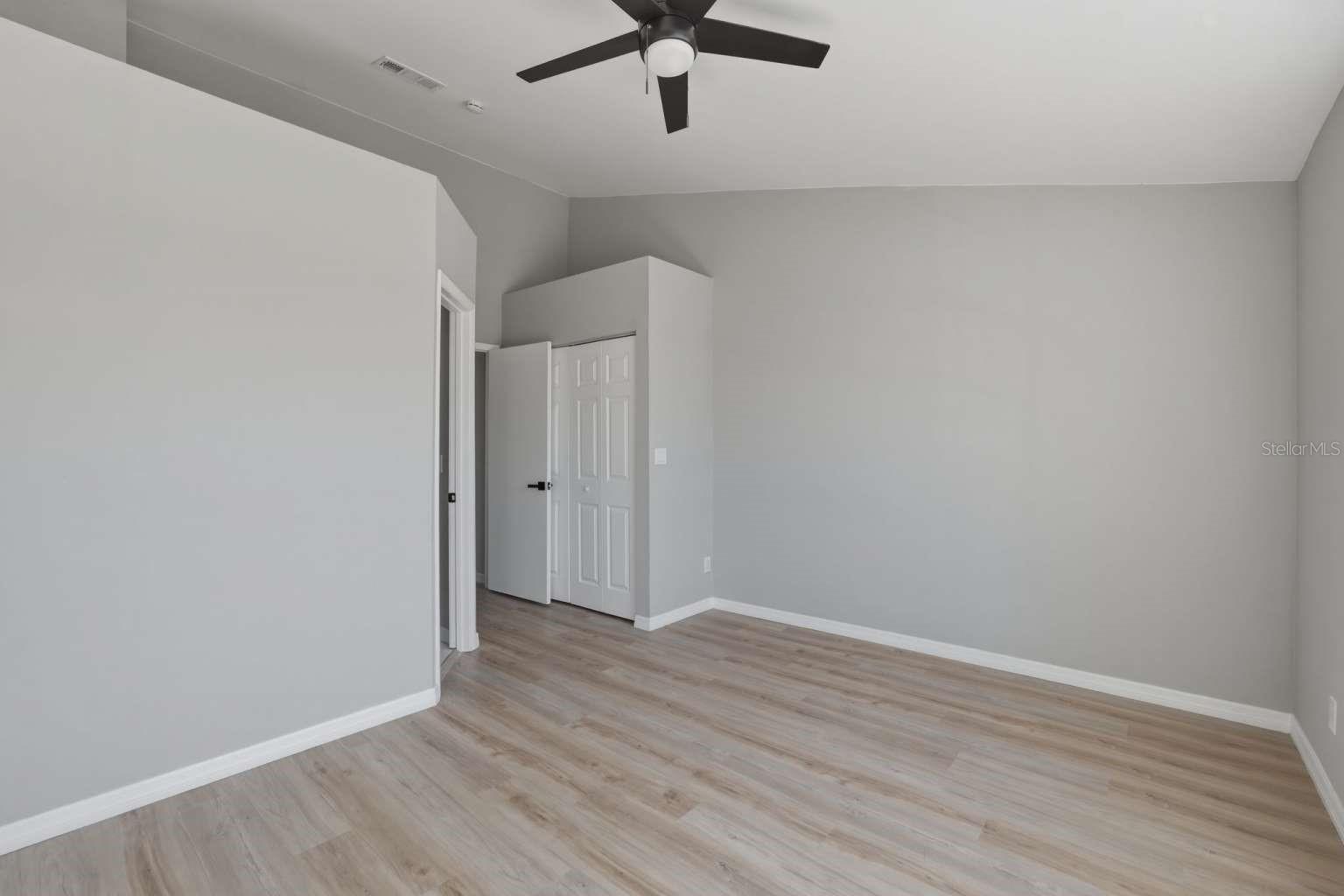 Image 15 of 27 For 6600 121st Avenue 3