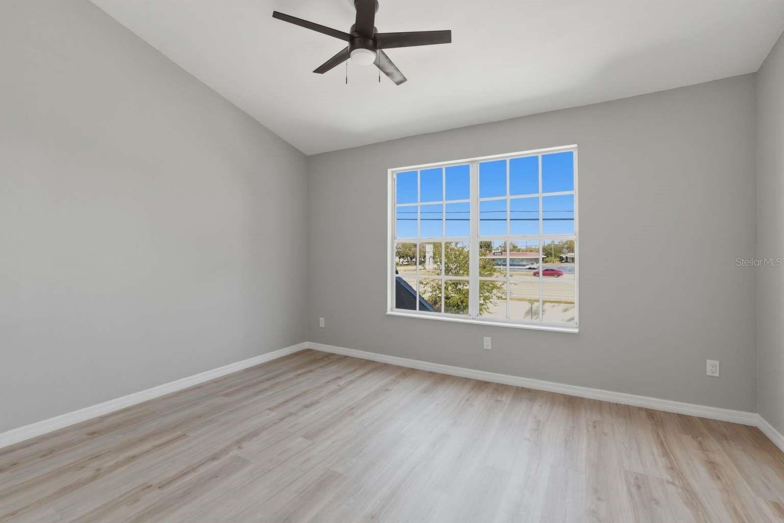 Image 21 of 27 For 6600 121st Avenue 3