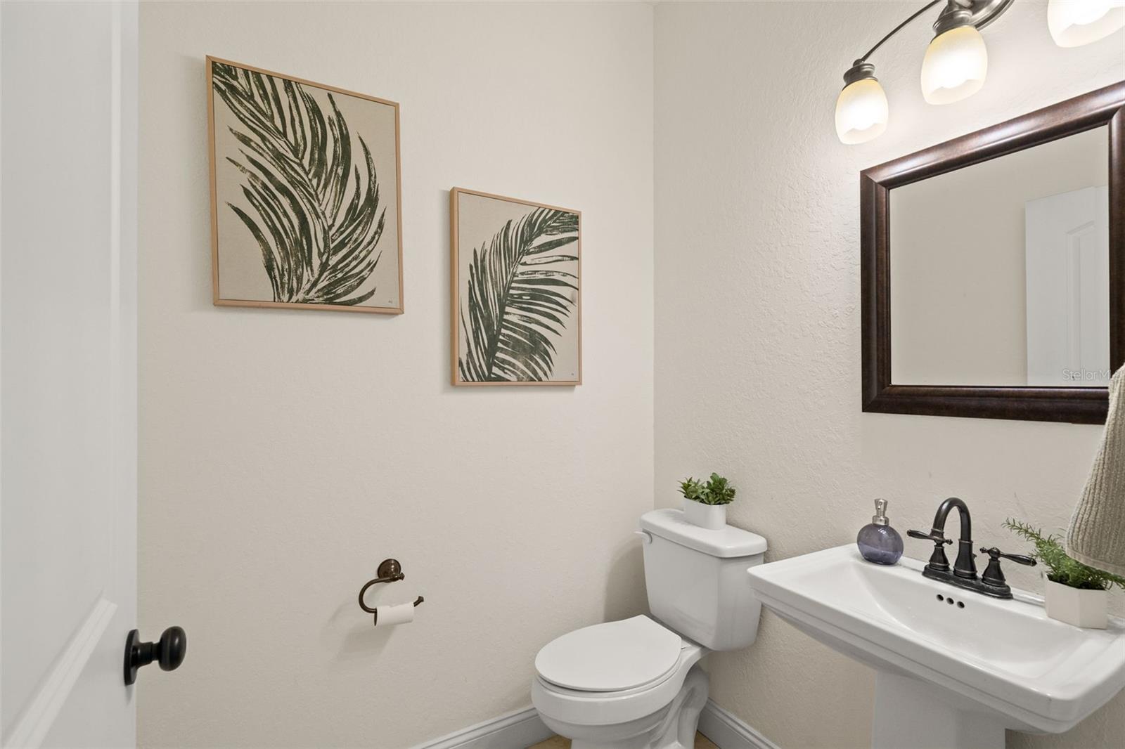 Image 41 of 62 For 23305 June Bug Trail