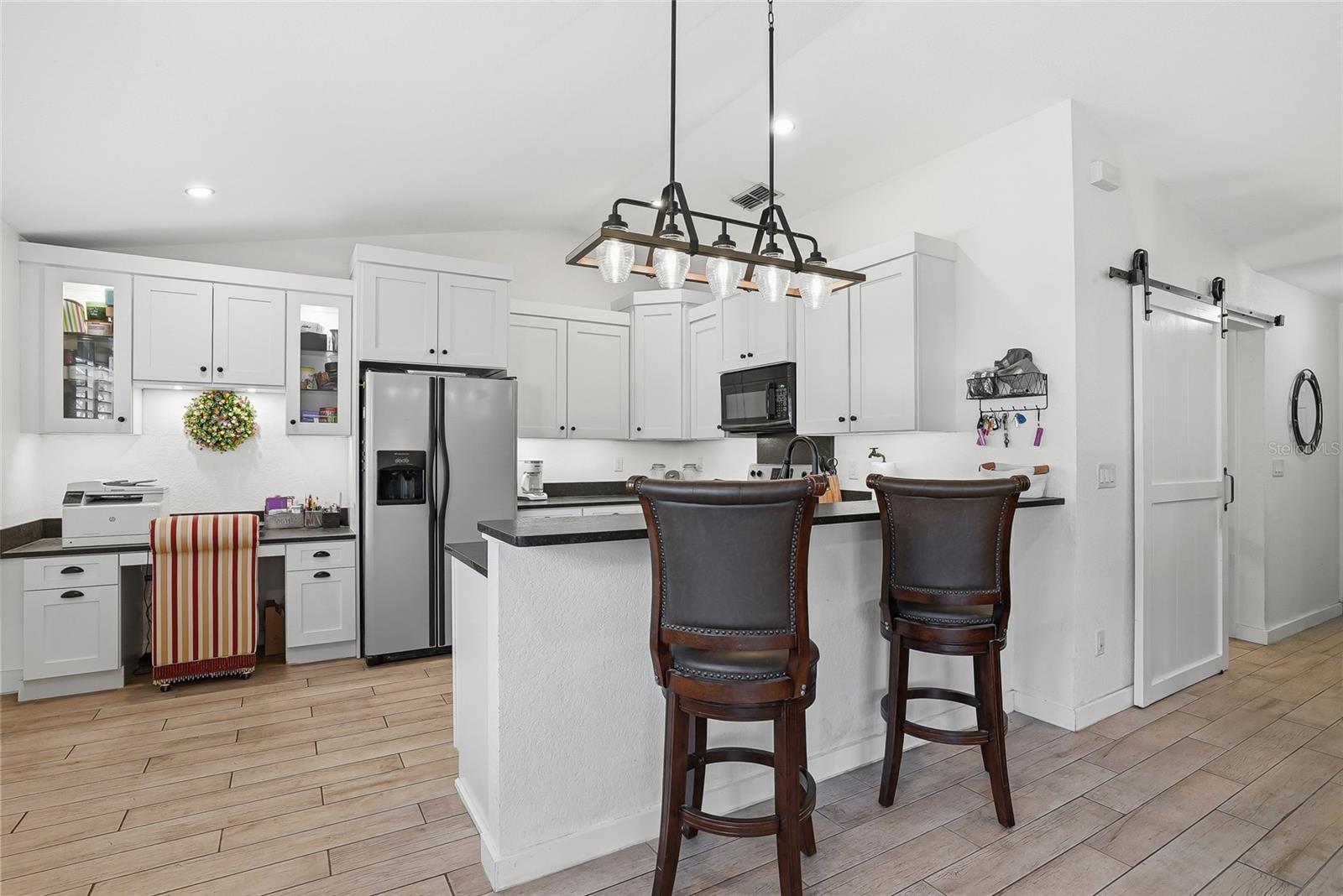 Image 11 of 35 For 554 Andorra Circle Ne