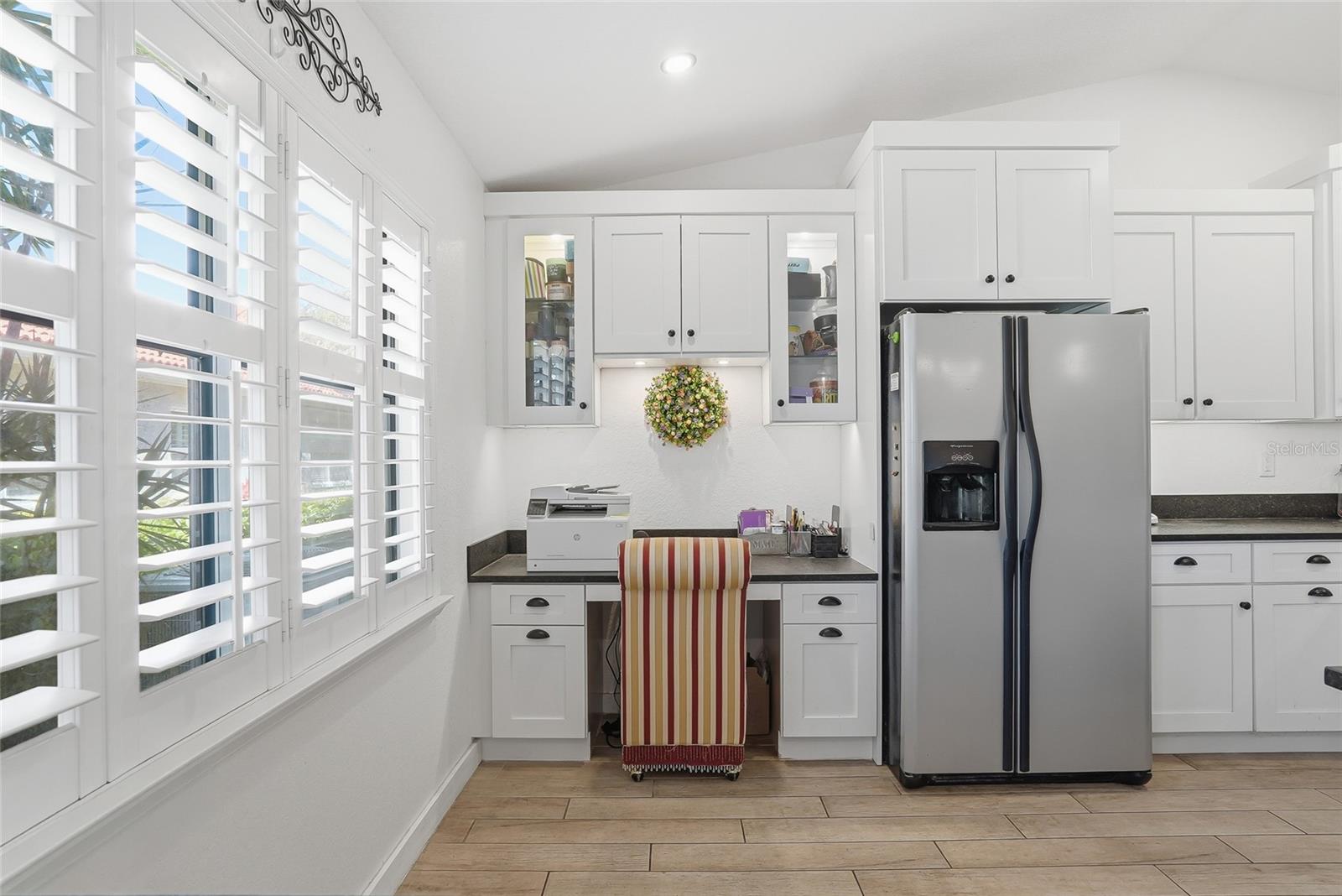 Image 19 of 35 For 554 Andorra Circle Ne