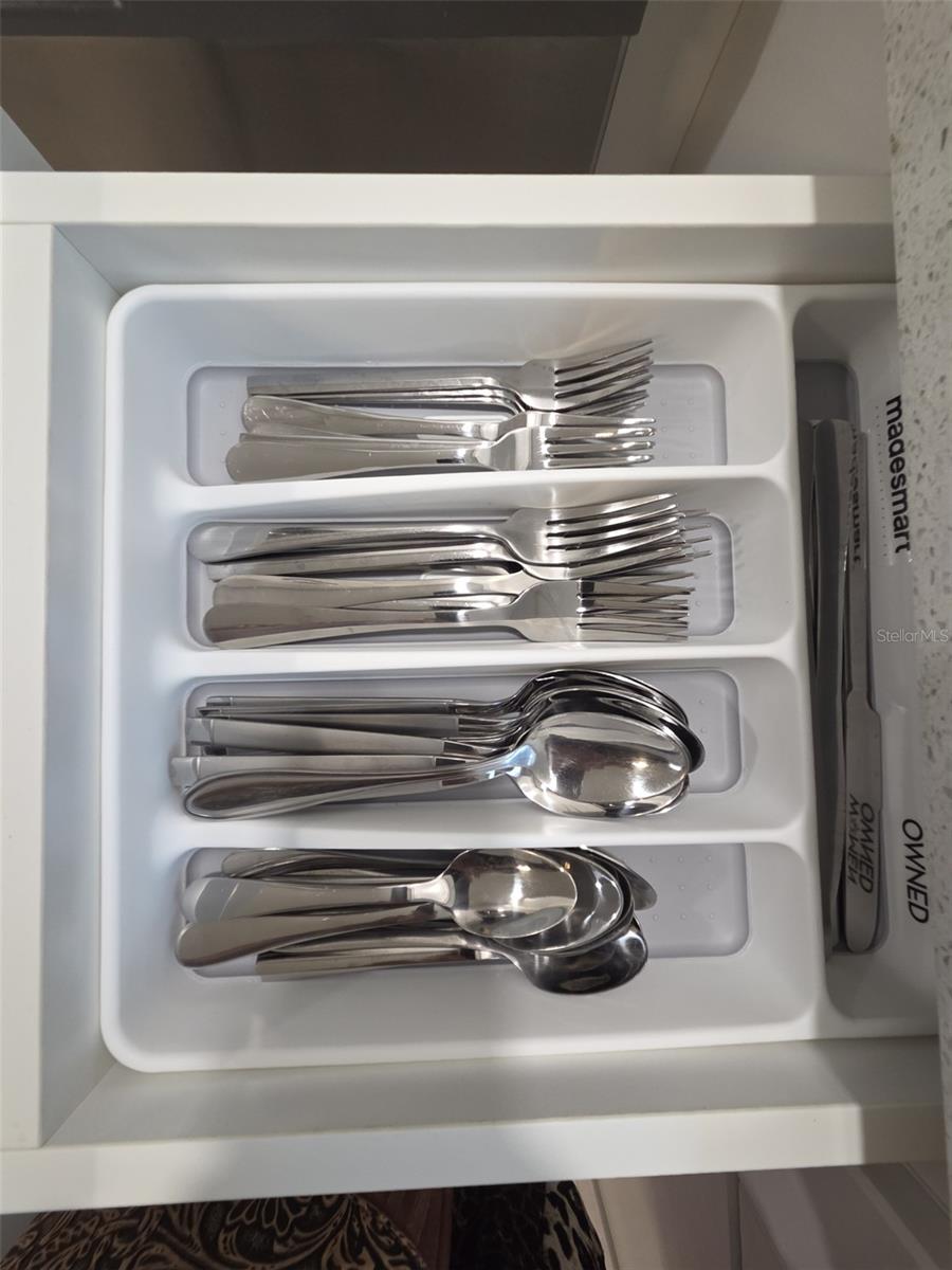 Image 21 of 44 For 5105 Tangerine Avenue S