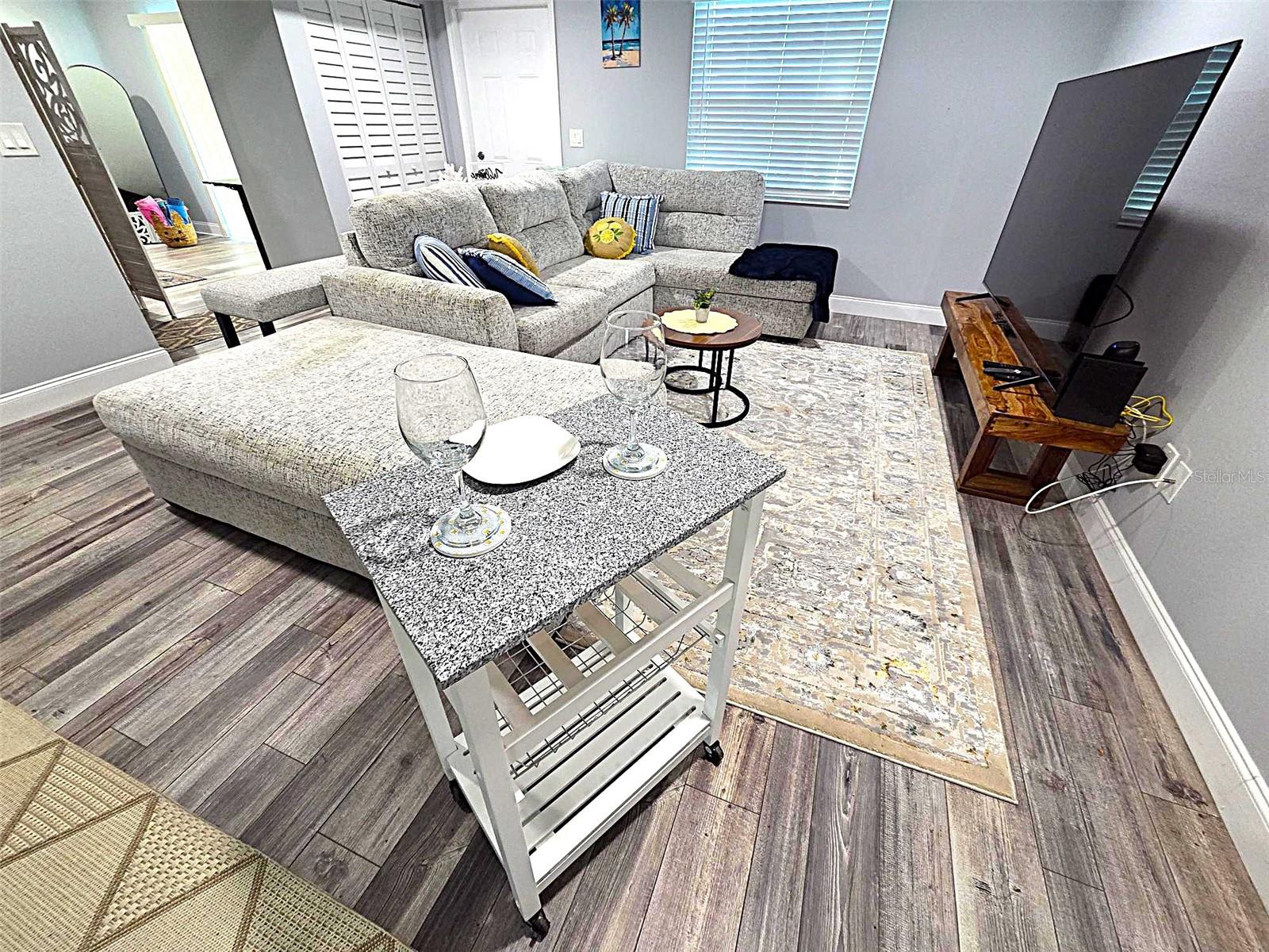 Image 23 of 44 For 5105 Tangerine Avenue S