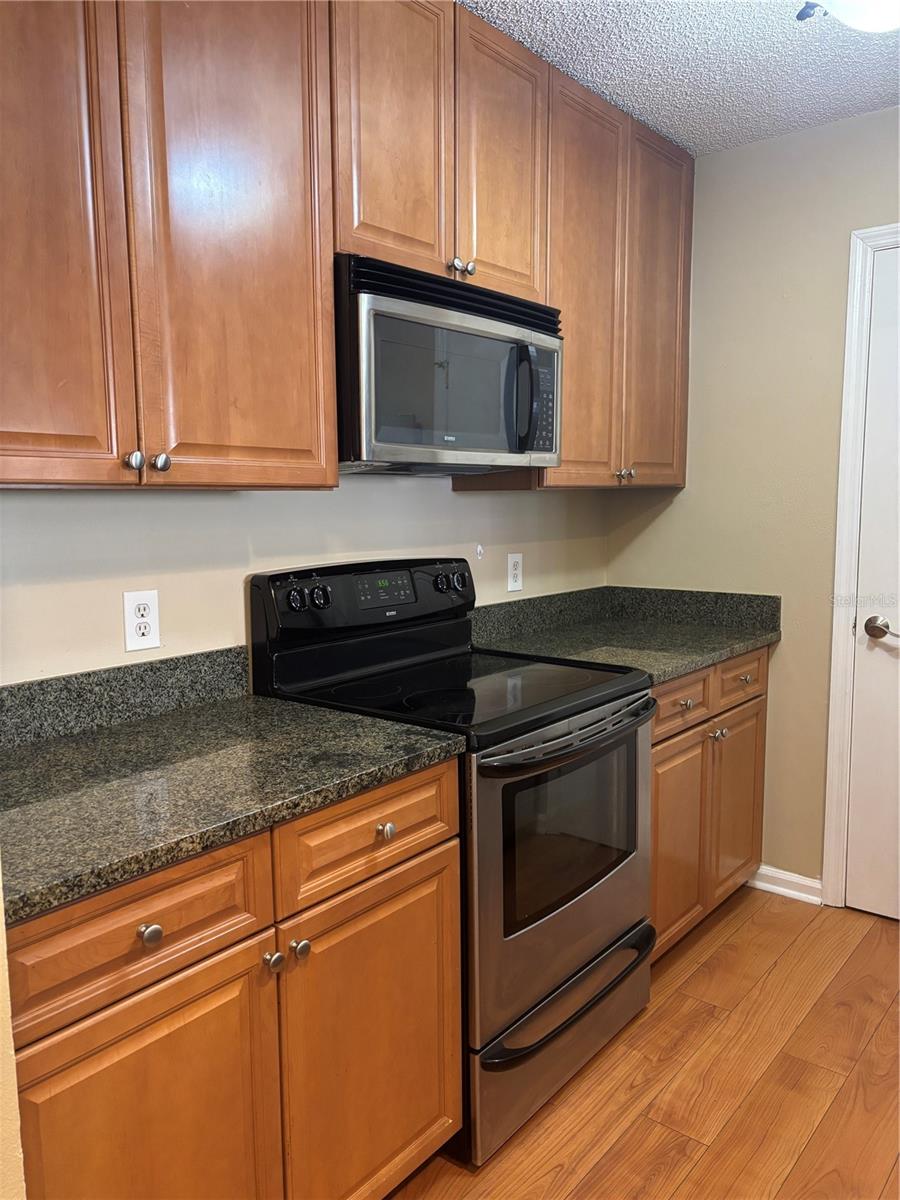 Image 9 of 26 For 11901 4th Street N 7107