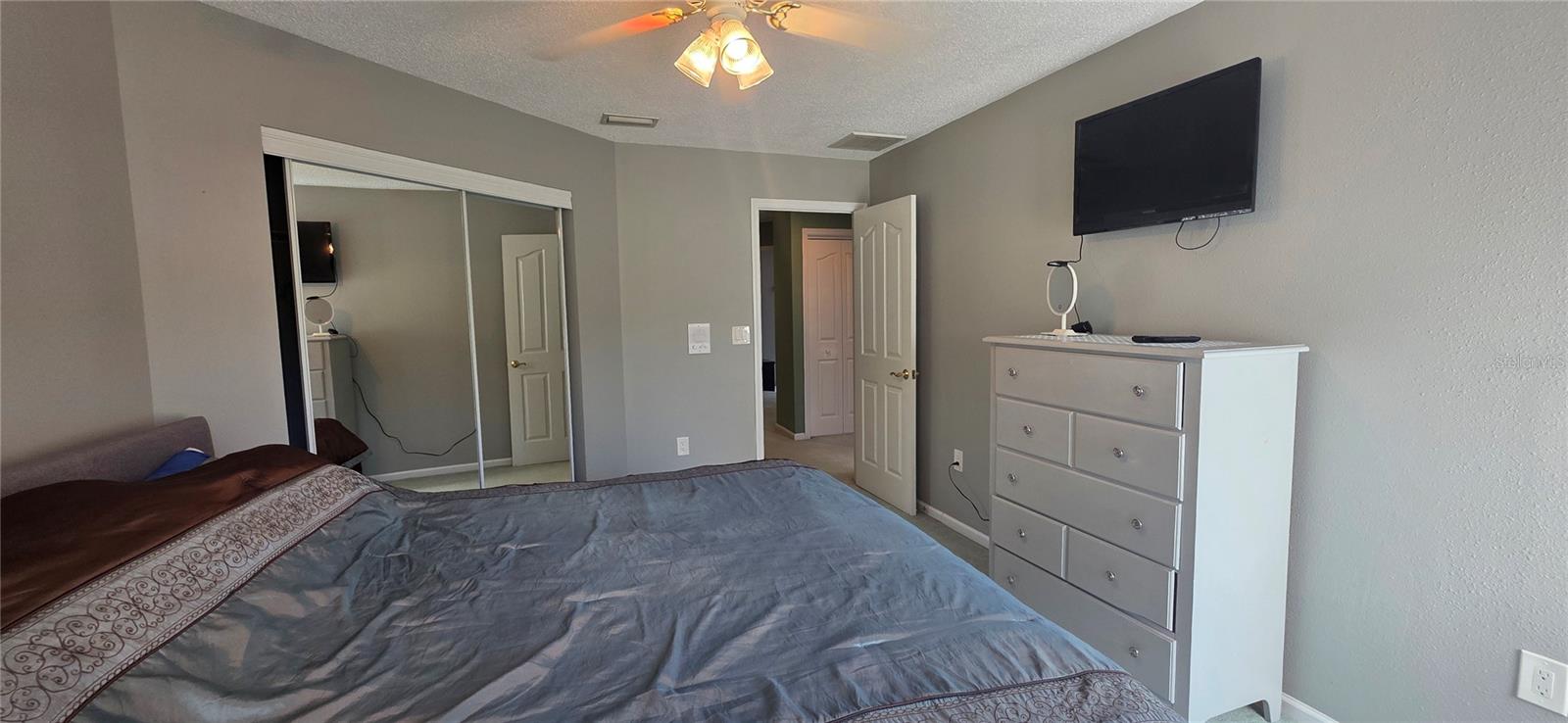 Image 27 of 47 For 10741 Pinto Drive