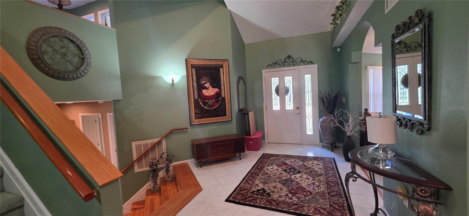 Image 5 of 47 For 10741 Pinto Drive