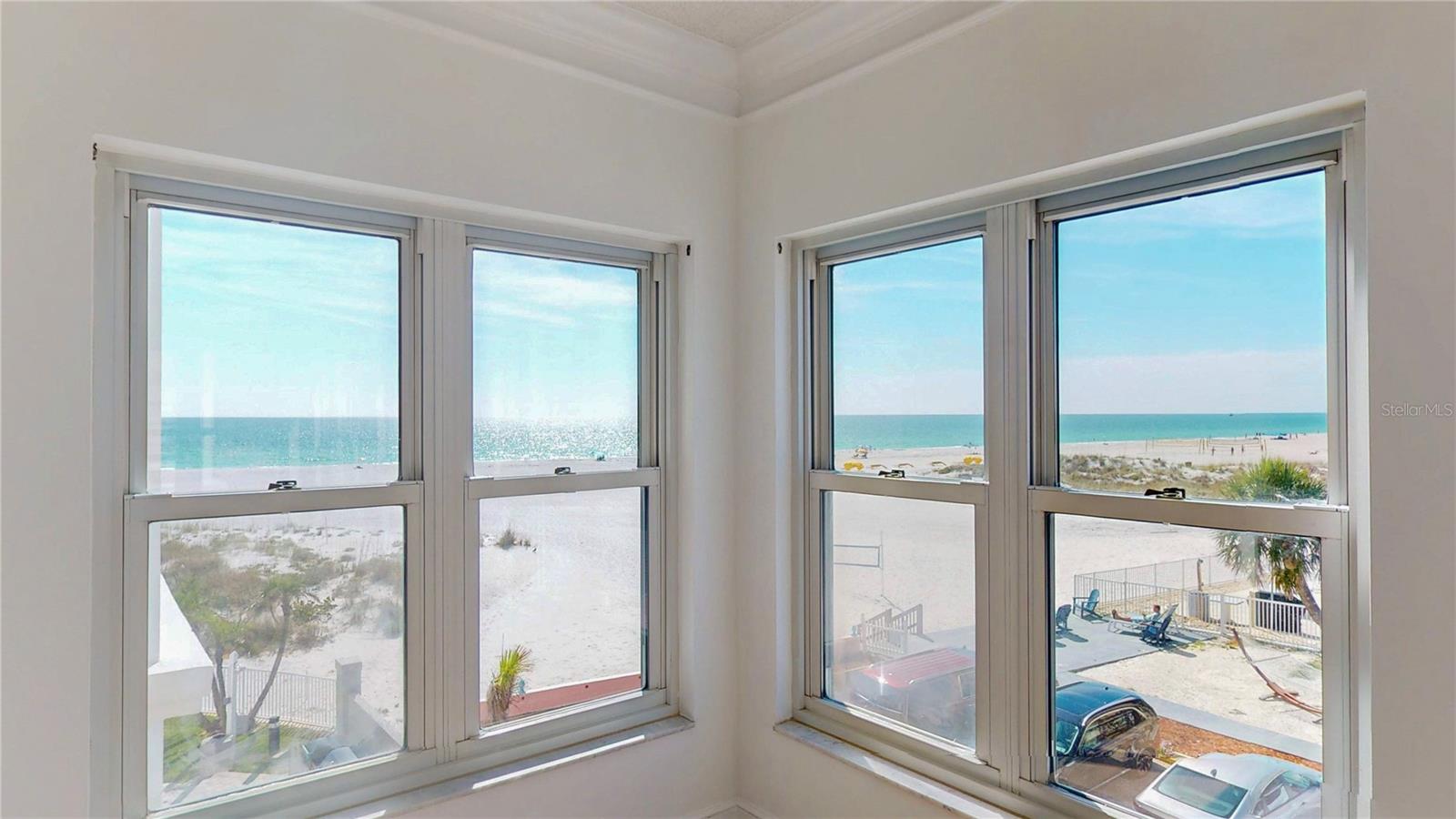 Image 18 of 51 For 4950 Gulf Boulevard 308