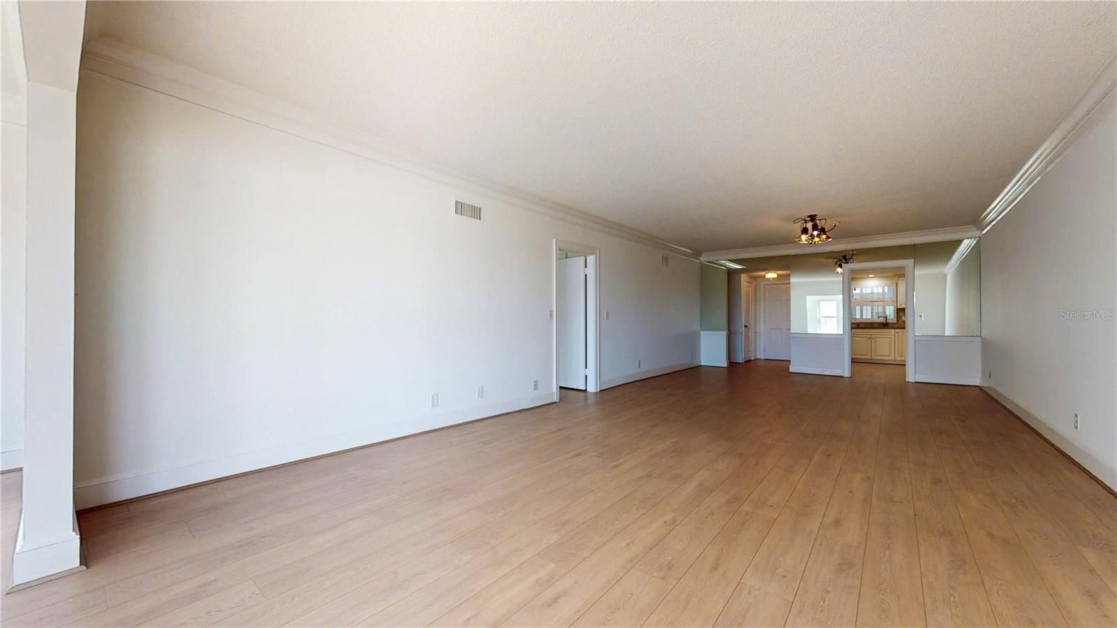 Image 27 of 51 For 4950 Gulf Boulevard 308