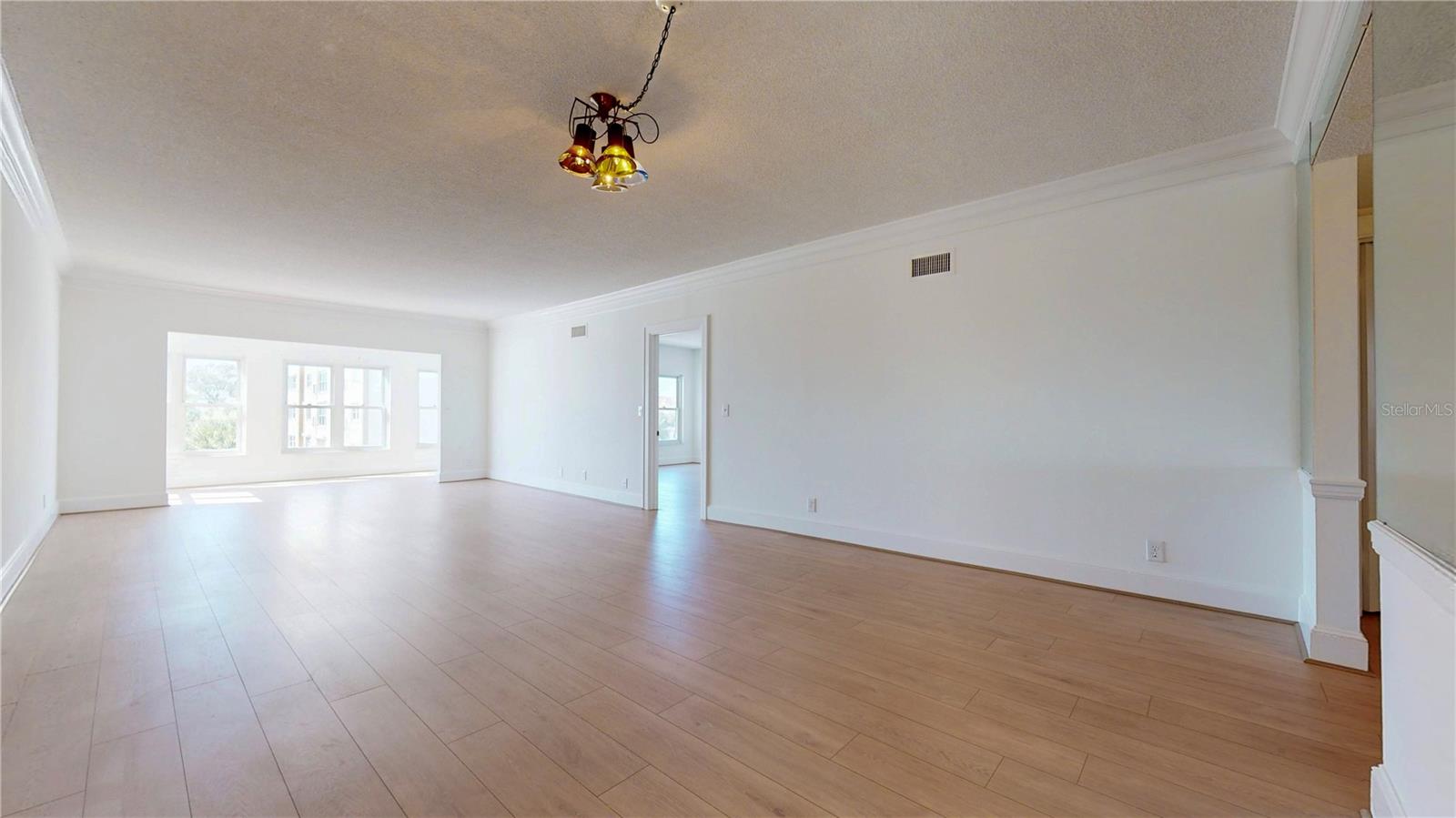 Image 32 of 51 For 4950 Gulf Boulevard 308