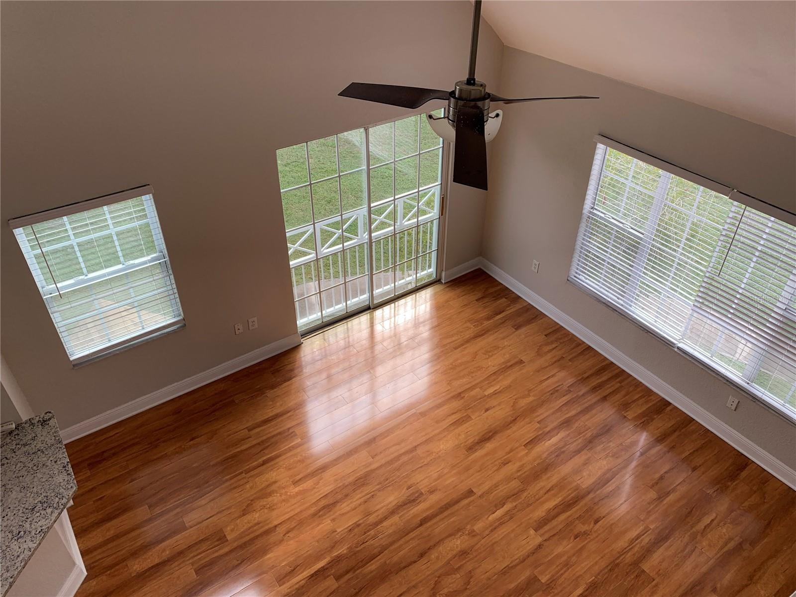 Image 11 of 30 For 10416 White Lake Court 10416