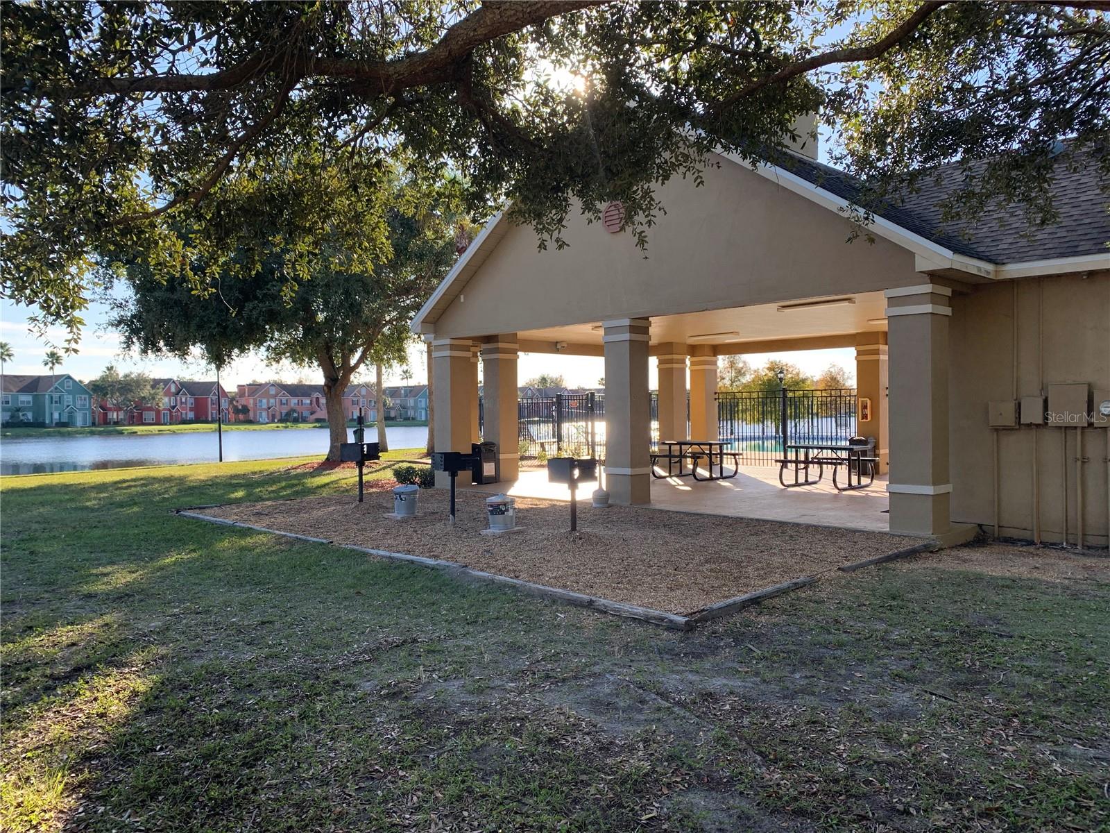 Image 27 of 30 For 10416 White Lake Court 10416