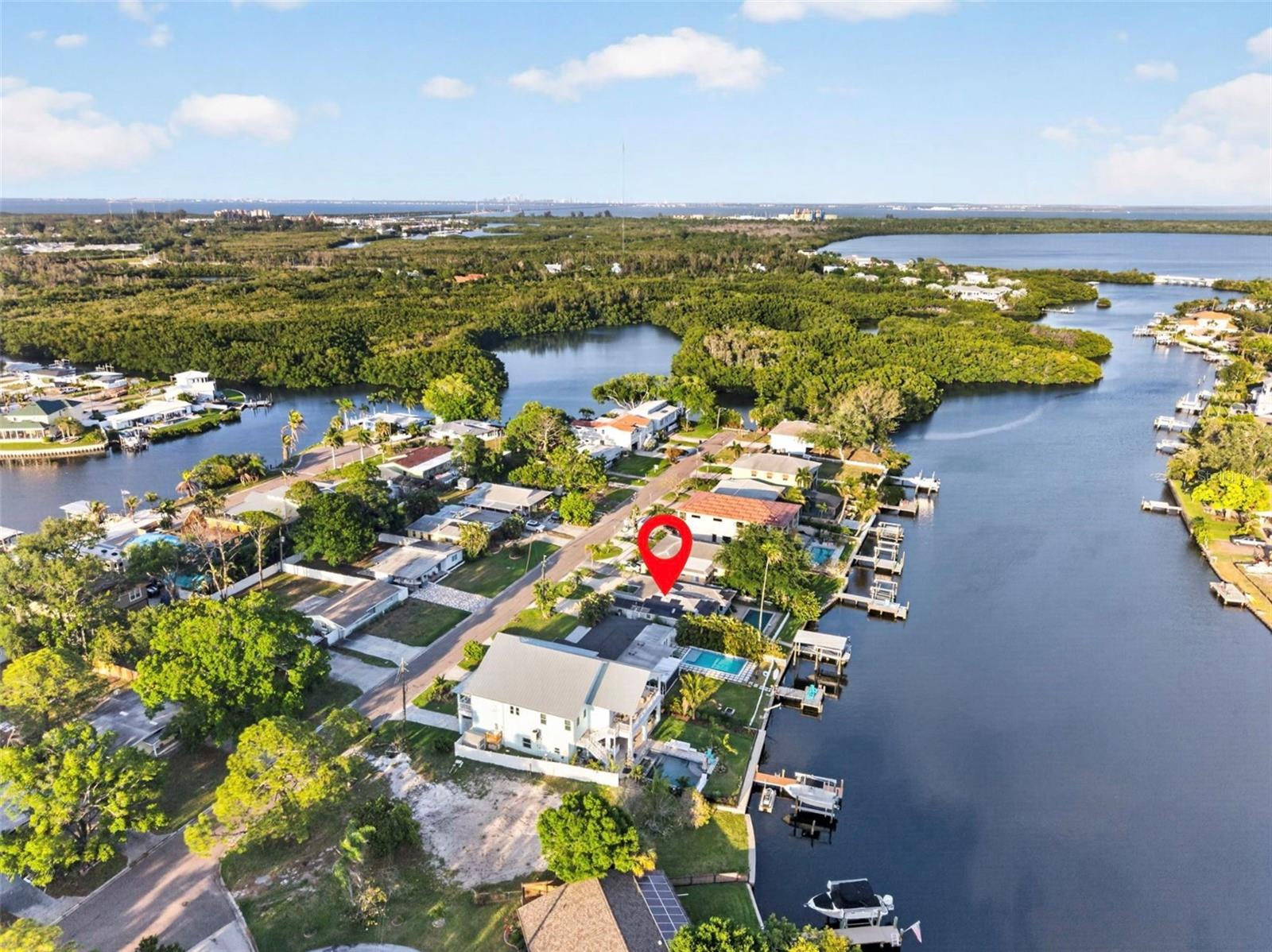 Details for 316 89th Avenue Ne, ST PETERSBURG, FL 33702