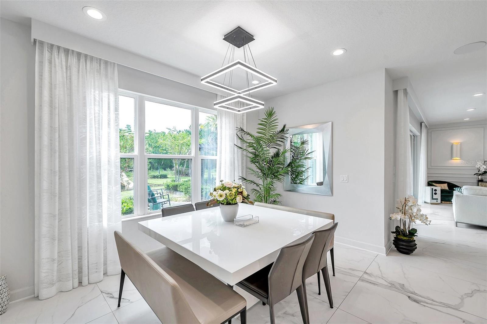 Image 17 of 77 For 32203 Mahogany Valley Drive