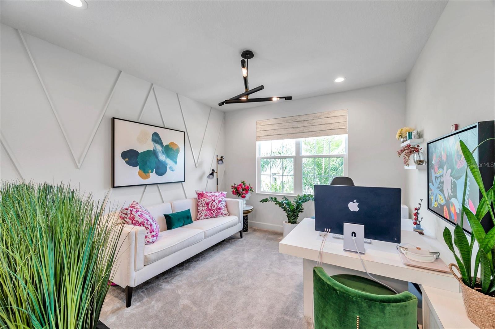 Image 22 of 77 For 32203 Mahogany Valley Drive