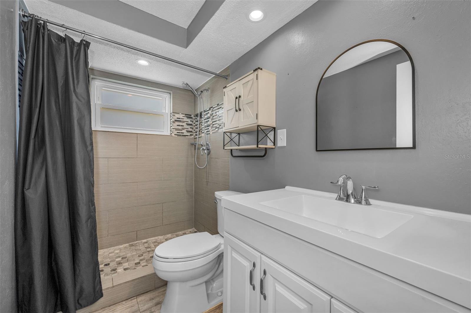 Listing photo id 20 for 1184 Chelsea Lane