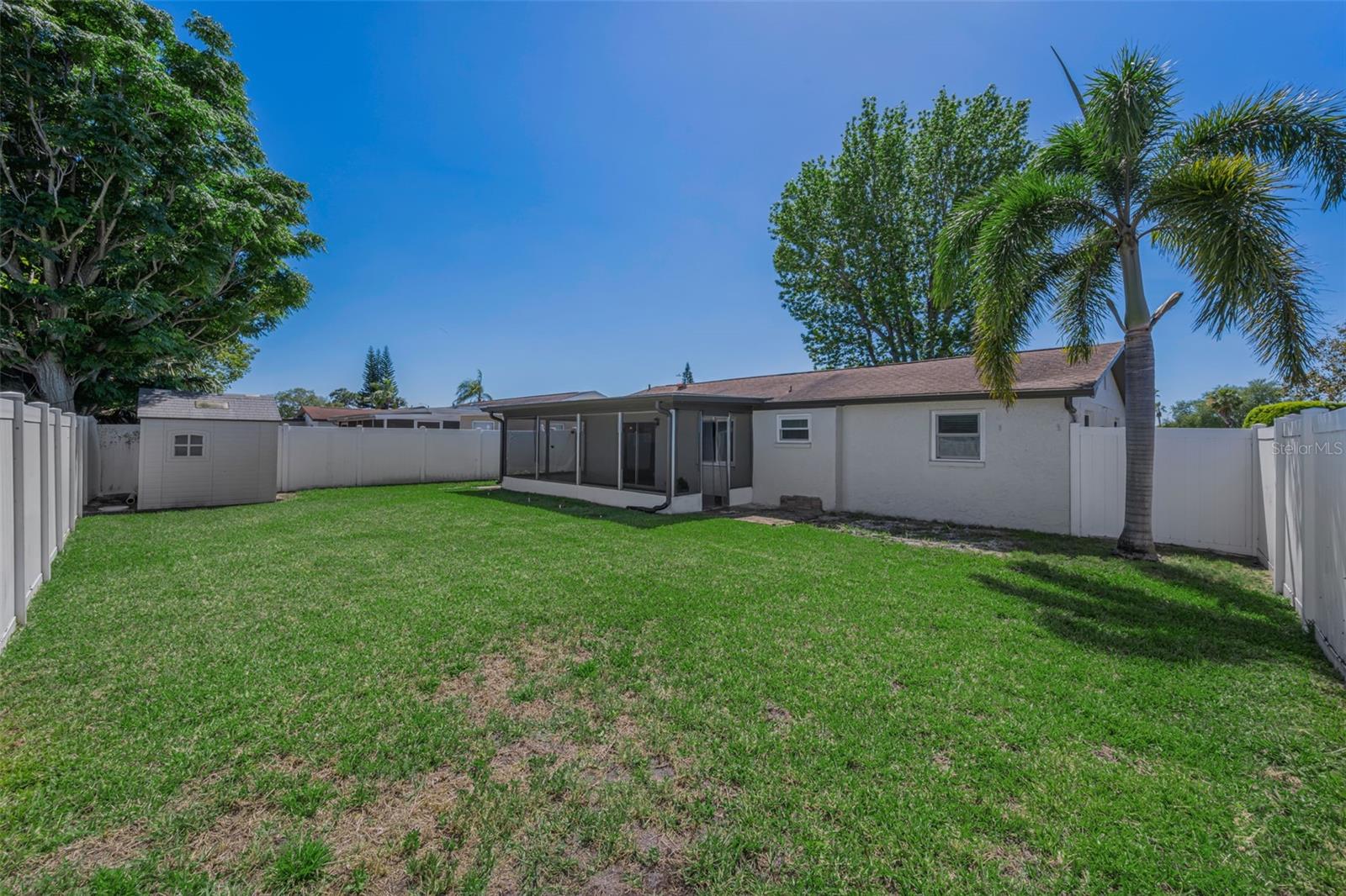 Listing photo id 26 for 1184 Chelsea Lane