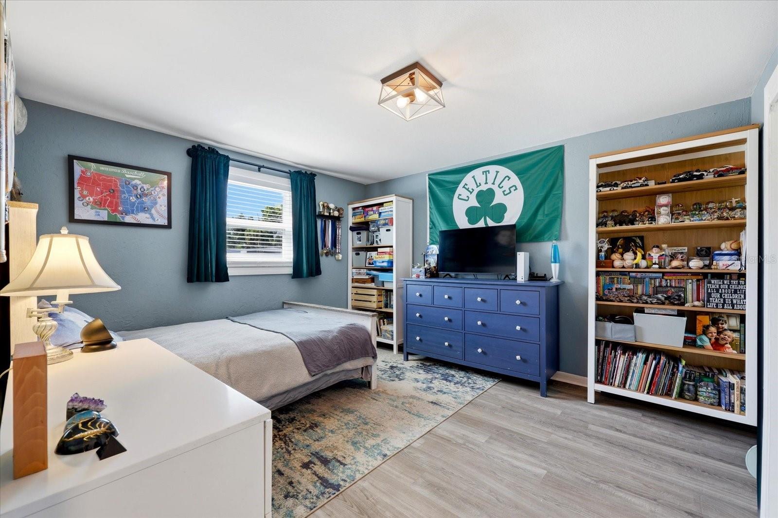 Image 29 of 65 For 5700 Harding Boulevard Ne