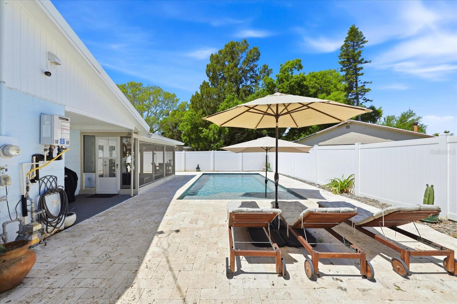 Image 38 of 65 For 5700 Harding Boulevard Ne