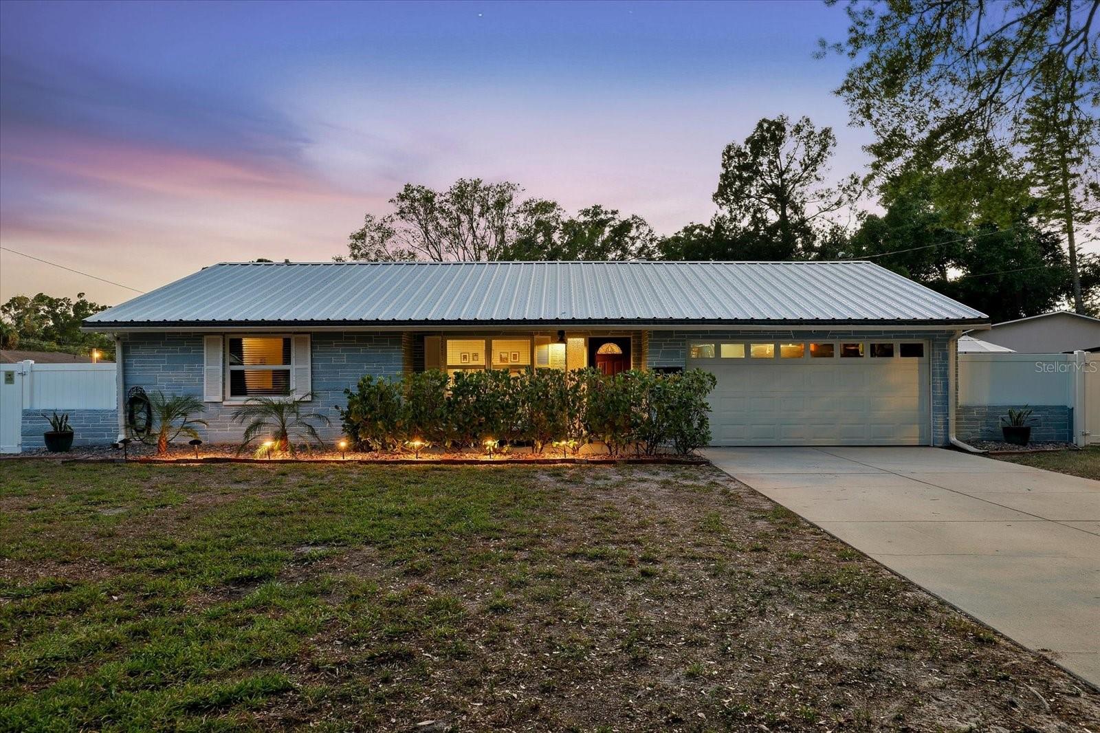 Image 43 of 65 For 5700 Harding Boulevard Ne