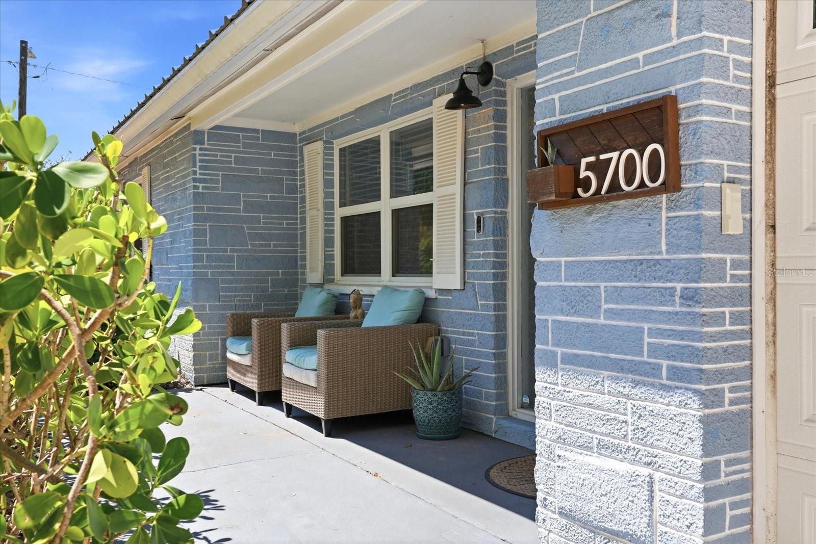 Image 5 of 65 For 5700 Harding Boulevard Ne