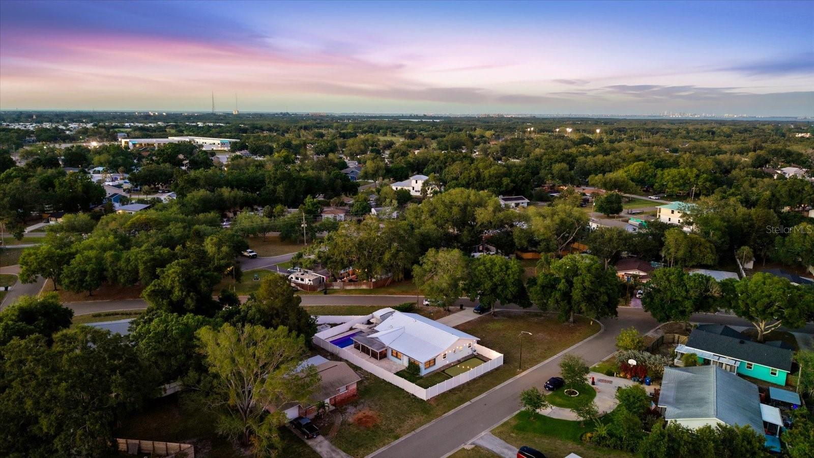 Image 51 of 65 For 5700 Harding Boulevard Ne