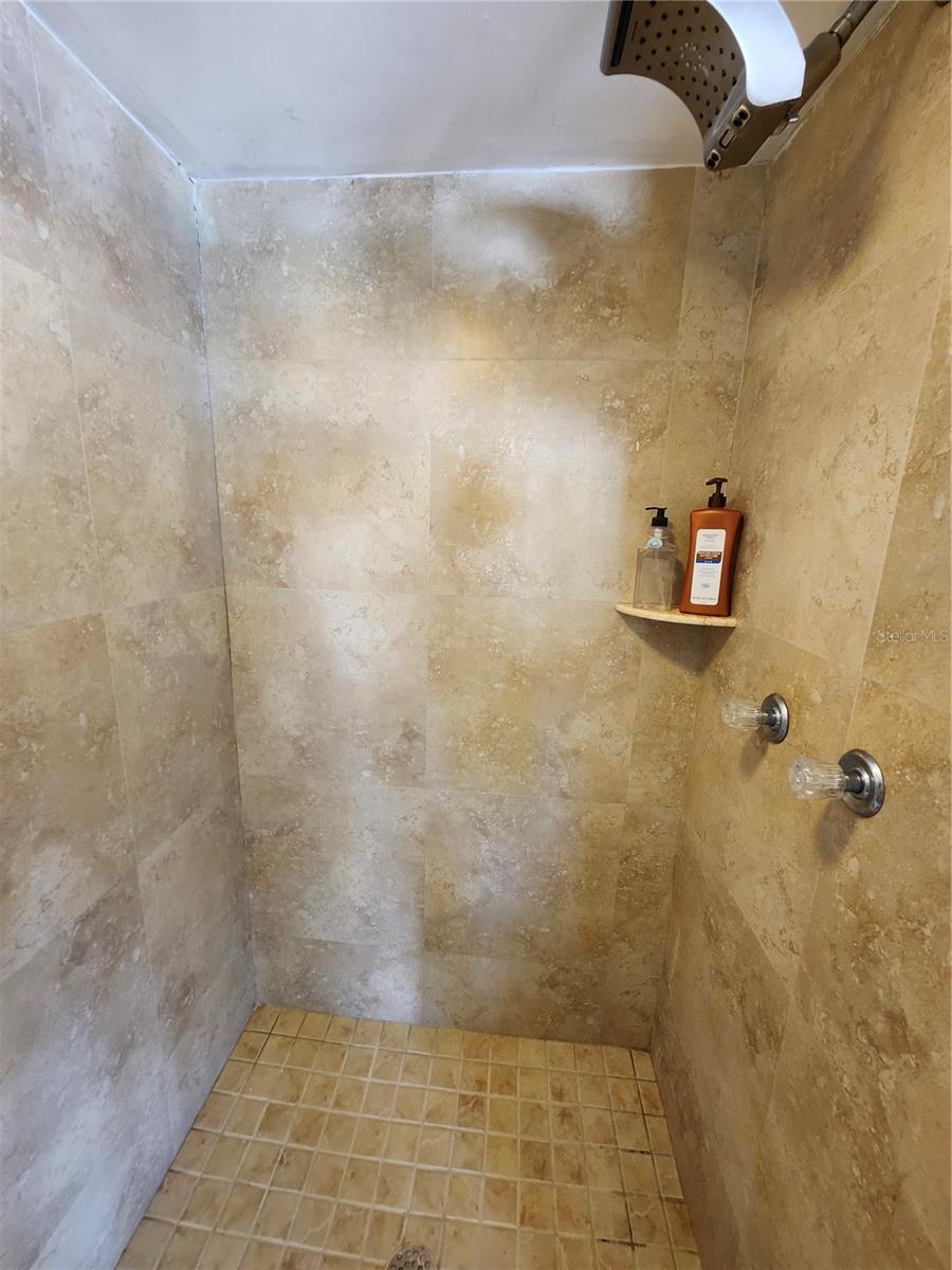 Image 15 of 55 For 7023 Fountain Avenue