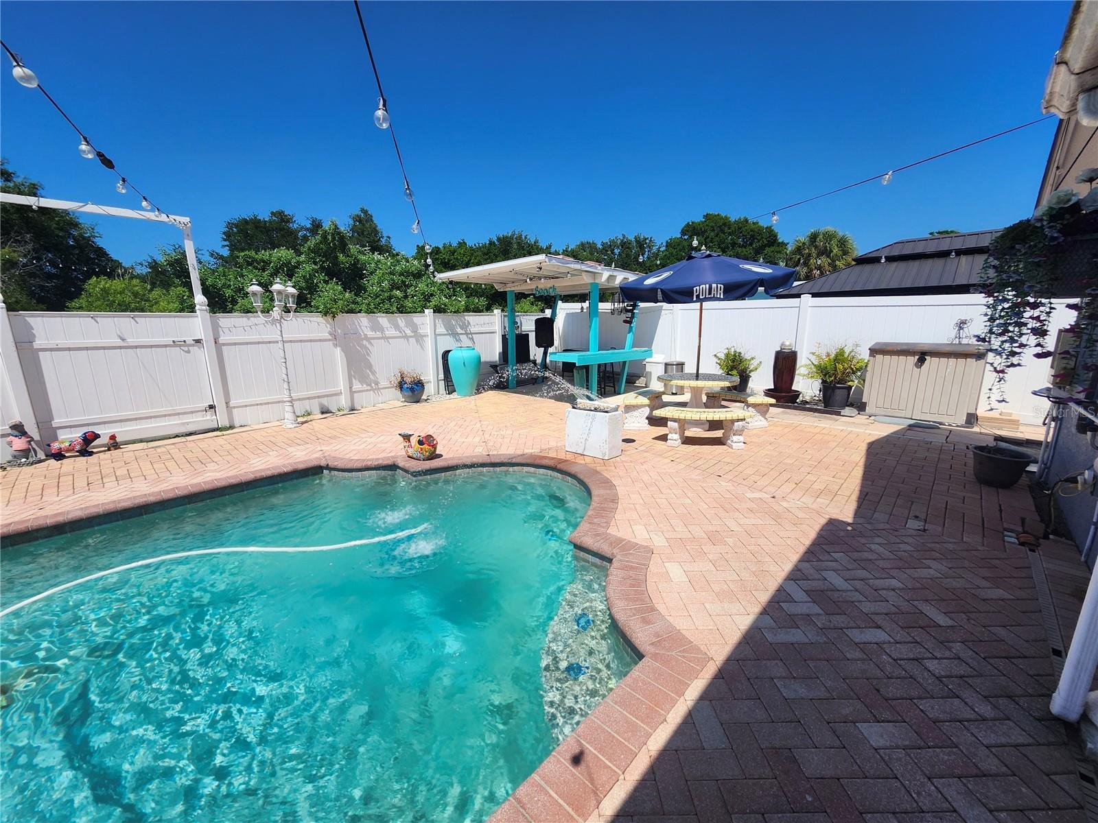 Image 18 of 55 For 7023 Fountain Avenue