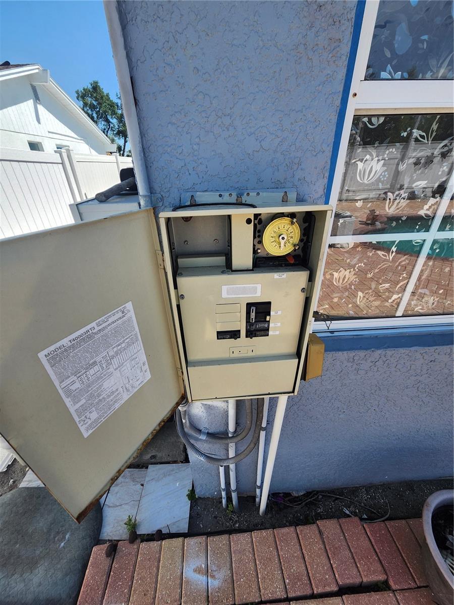 Image 23 of 55 For 7023 Fountain Avenue