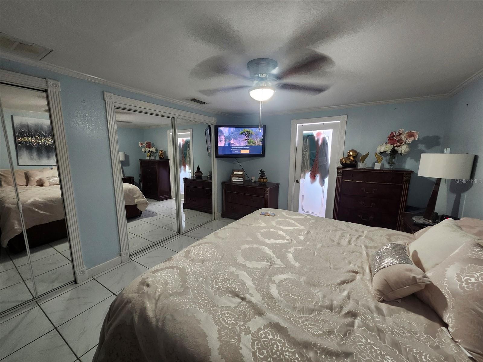 Image 27 of 55 For 7023 Fountain Avenue