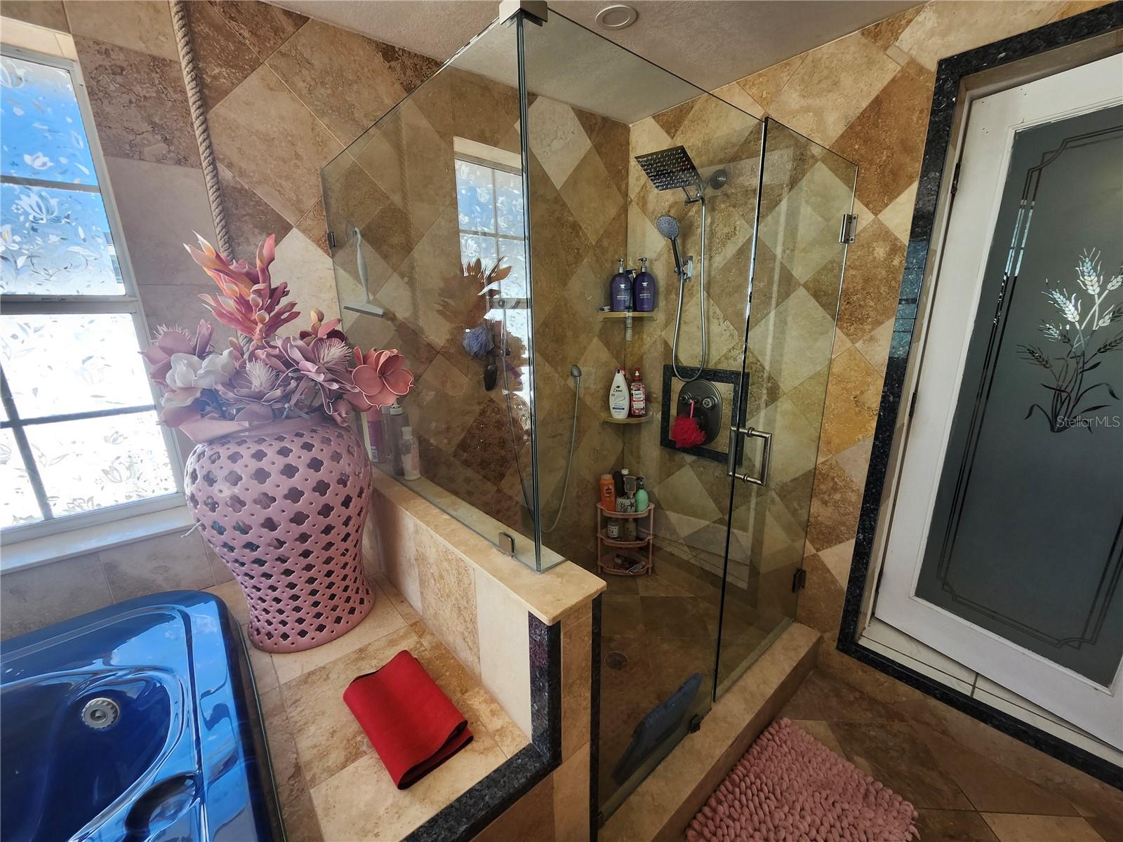 Image 34 of 55 For 7023 Fountain Avenue