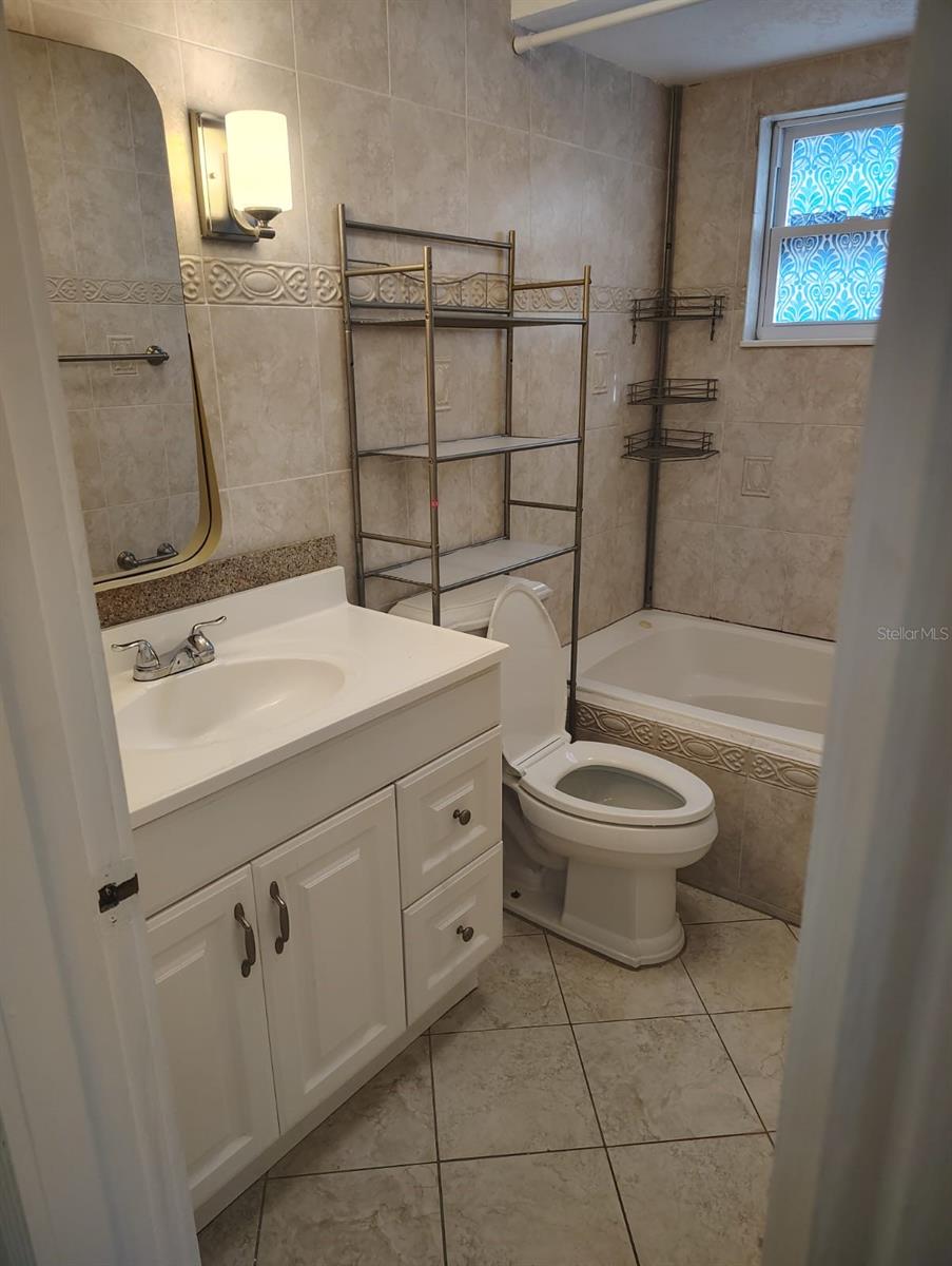 Image 37 of 55 For 7023 Fountain Avenue