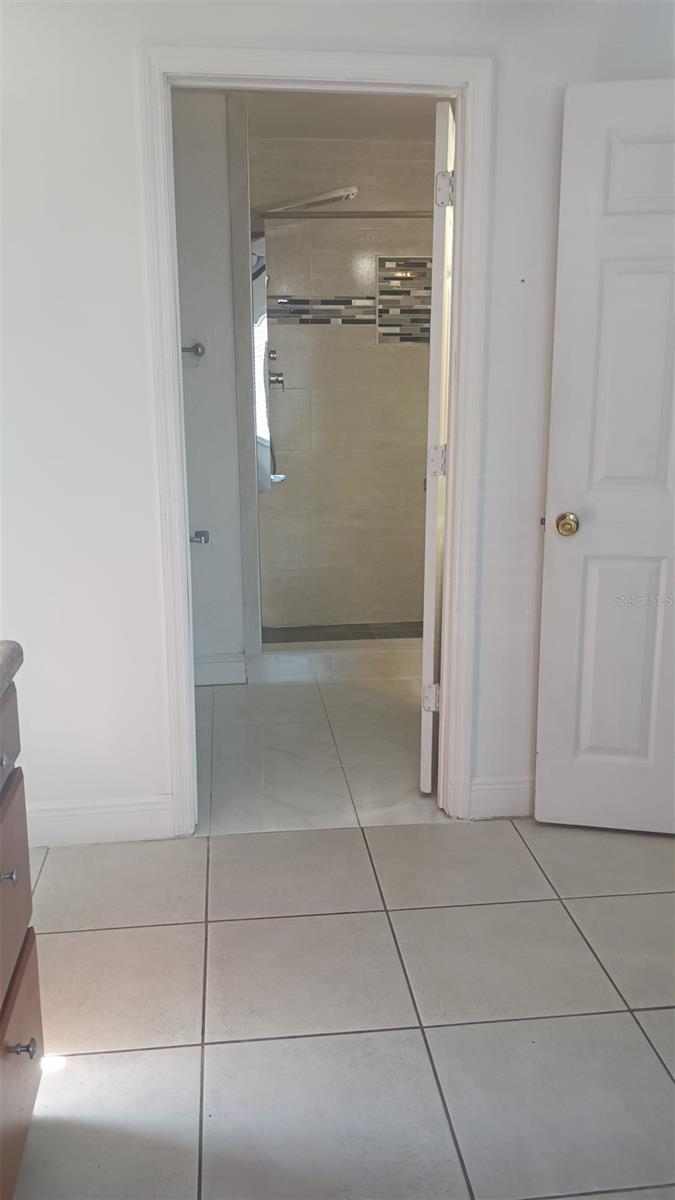 Image 47 of 55 For 7023 Fountain Avenue