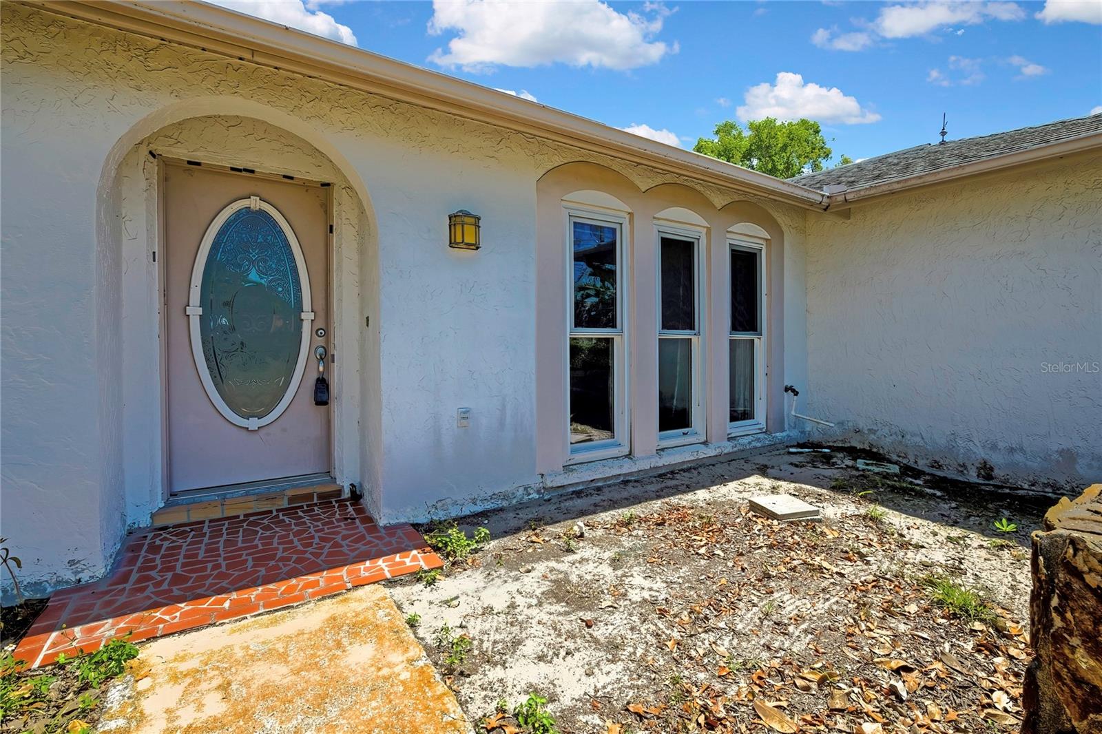 Image 2 of 54 For 338 Killinger Avenue